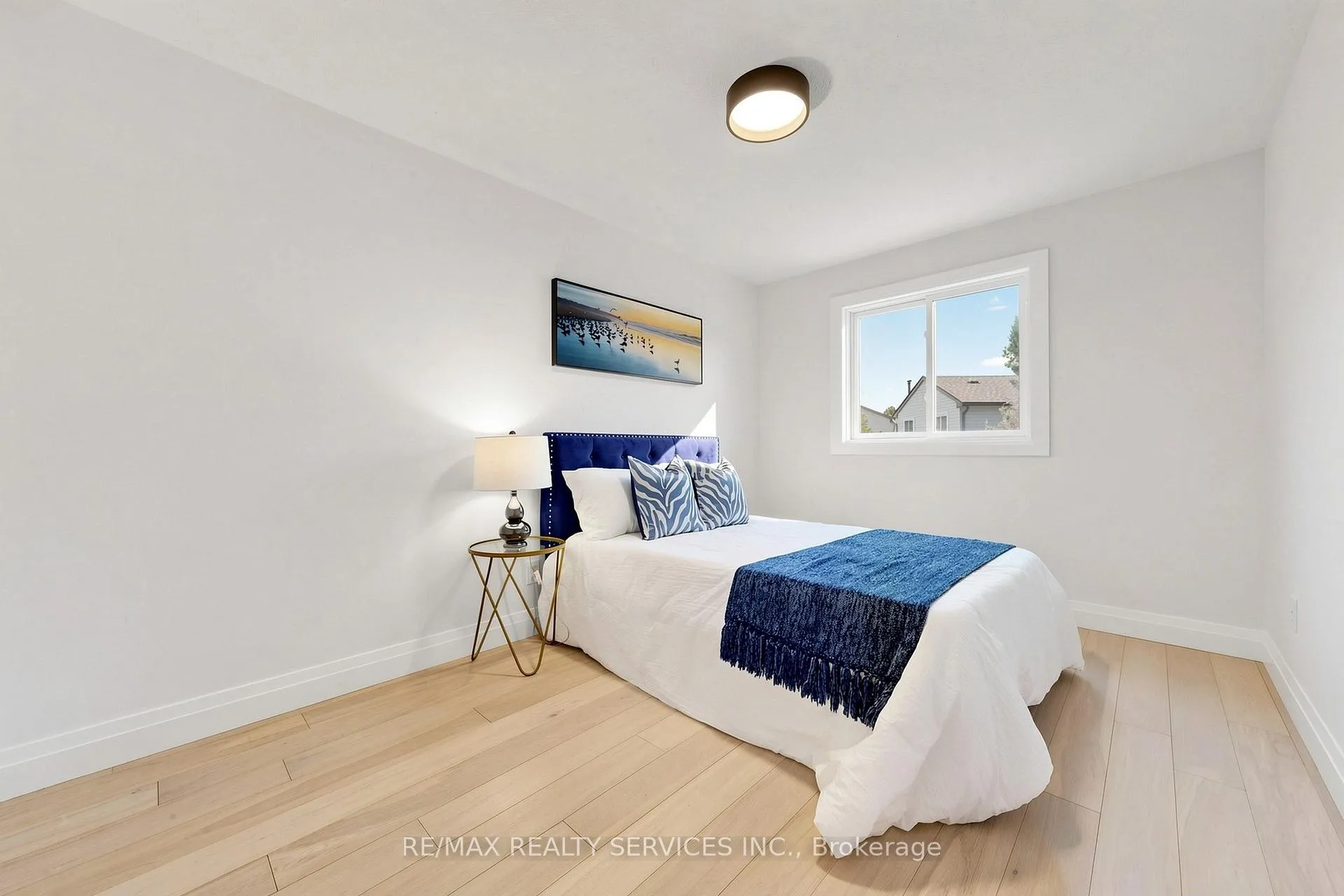 Photo 24 of 26 Mayfair Crescent, Brampton, Central Park — HOMEH