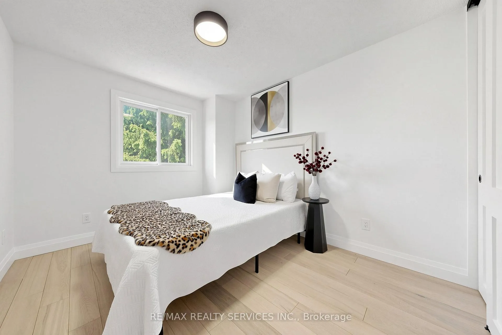 Photo 27 of 26 Mayfair Crescent, Brampton, Central Park — HOMEH