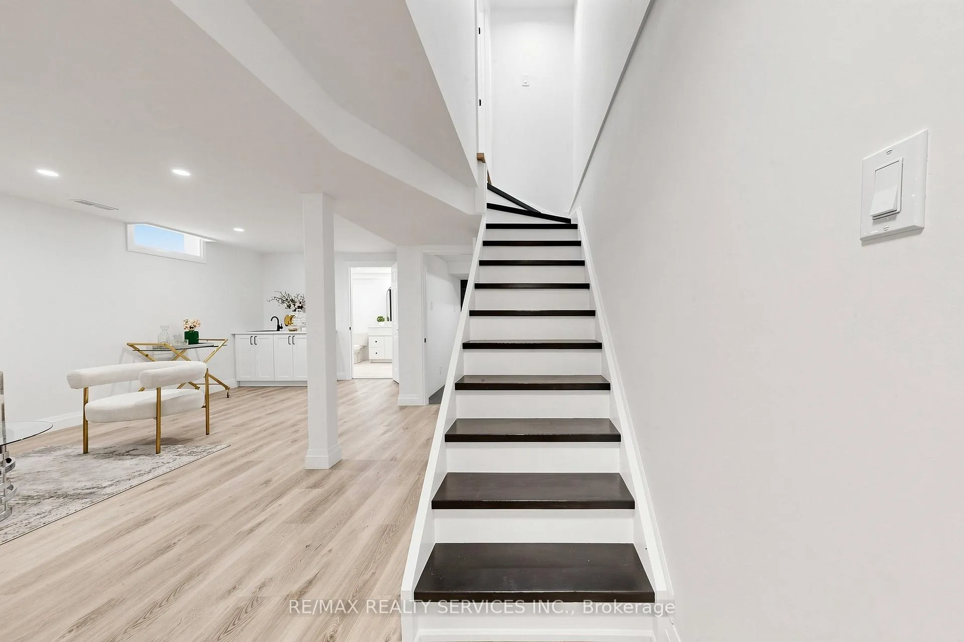 Photo 30 of 26 Mayfair Crescent, Brampton, Central Park — HOMEH