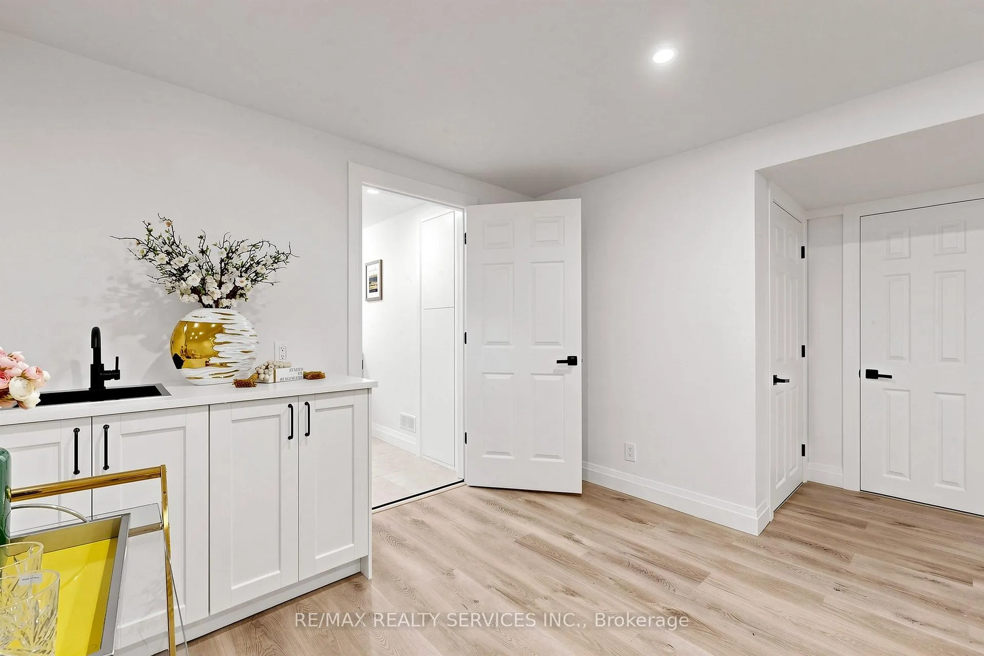 Photo 36 of 26 Mayfair Crescent, Brampton, Central Park — HOMEH