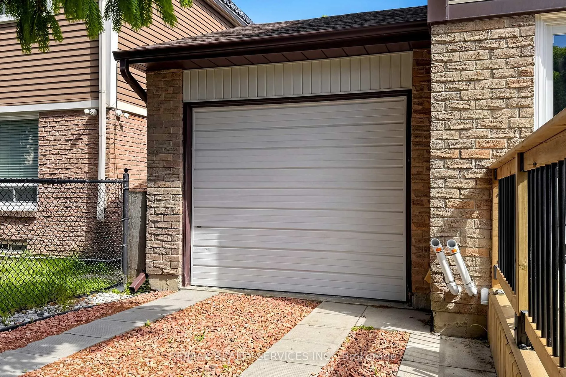 Photo 47 of 26 Mayfair Crescent, Brampton, Central Park — HOMEH