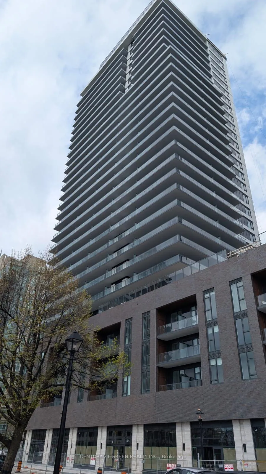 Photo 1 of Unit 2106, 2075 Lakeshore Road, Burlington, Brant — HOMEH