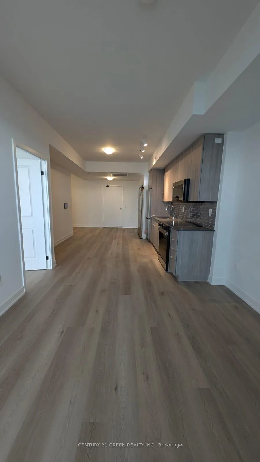 Photo 10 of Unit 2106, 2075 Lakeshore Road, Burlington, Brant — HOMEH