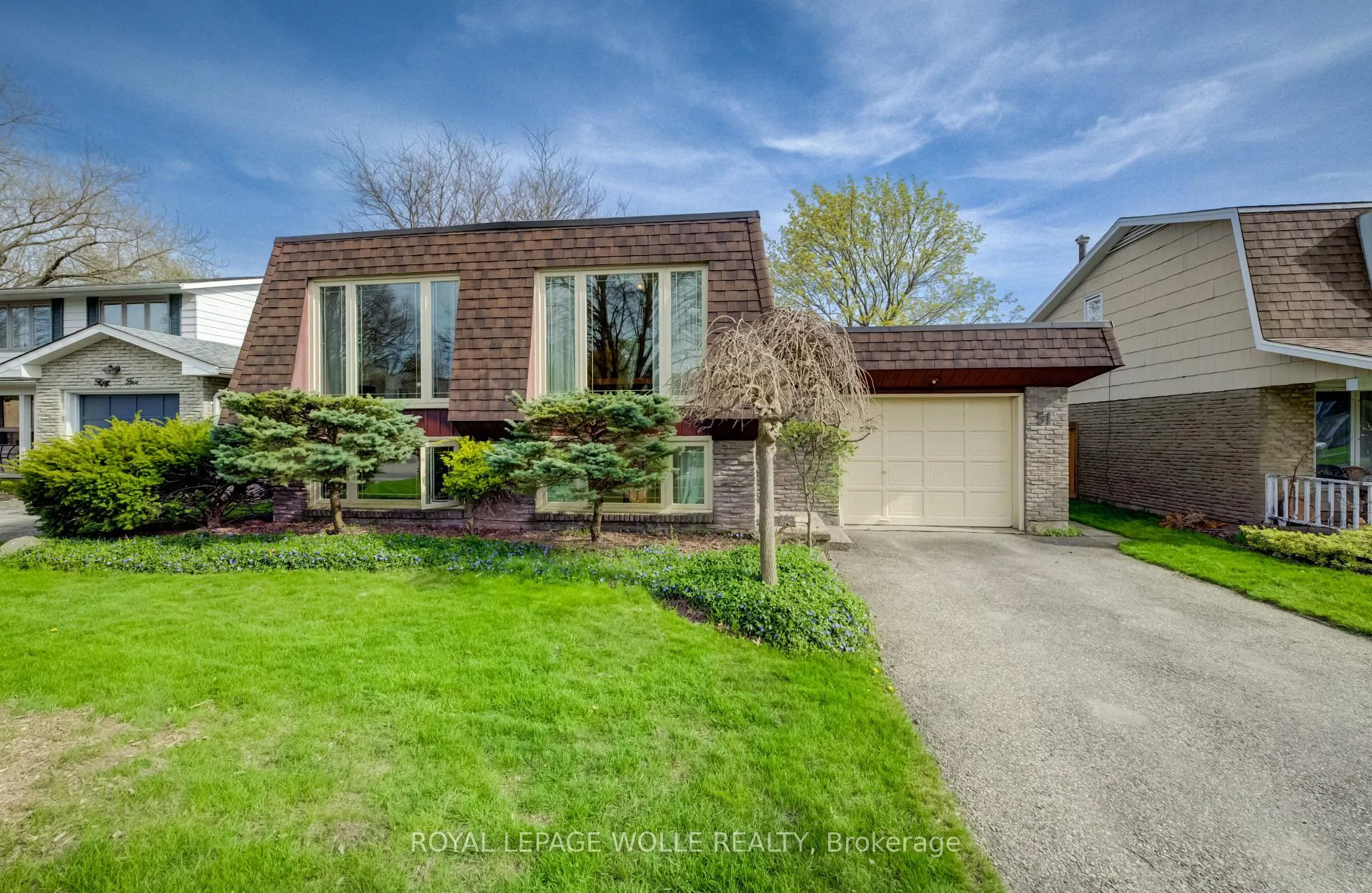 Photo 2 of 51 Underhill Crescent, Kitchener — HOMEH