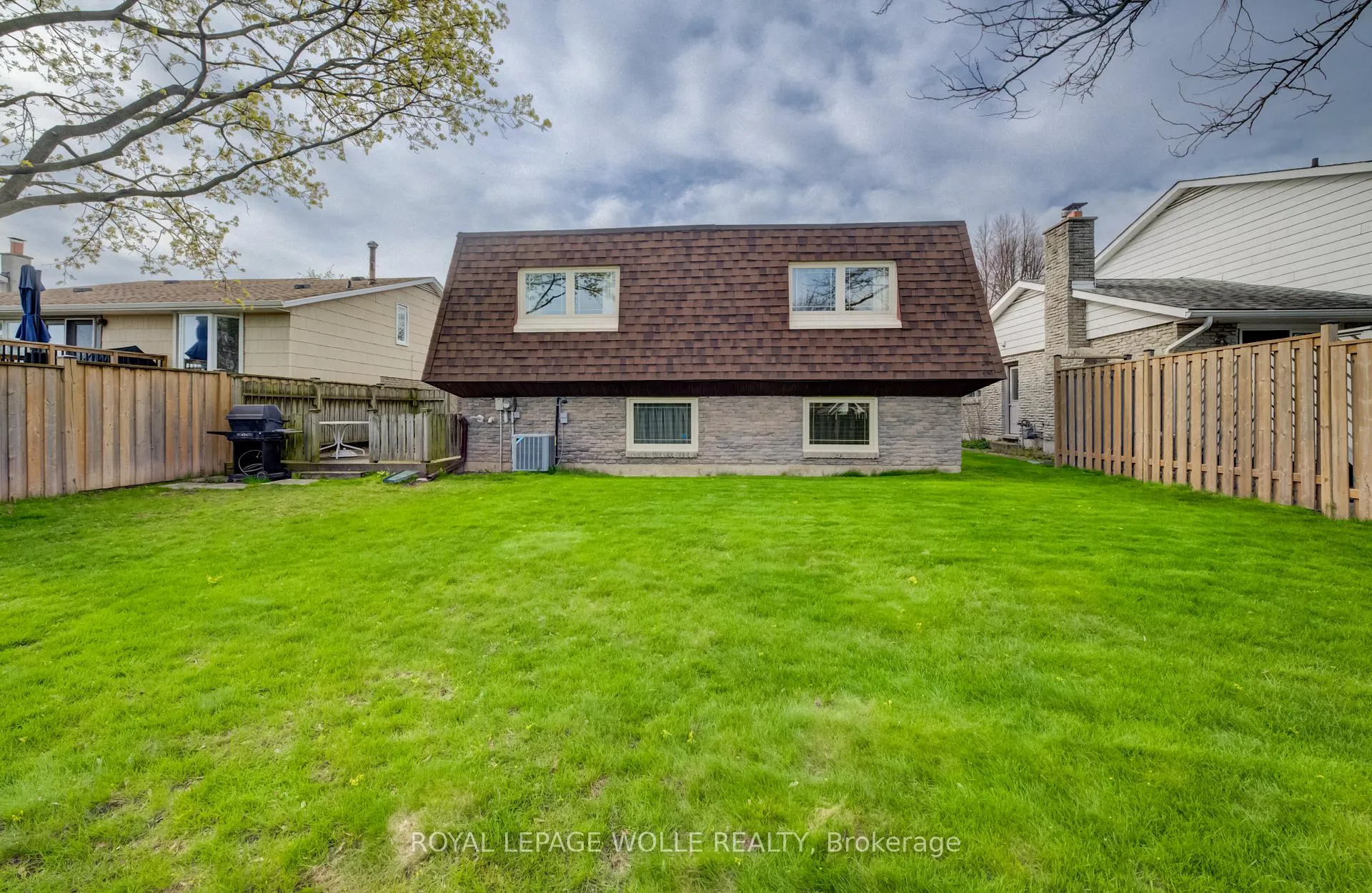 Photo 36 of 51 Underhill Crescent, Kitchener — HOMEH