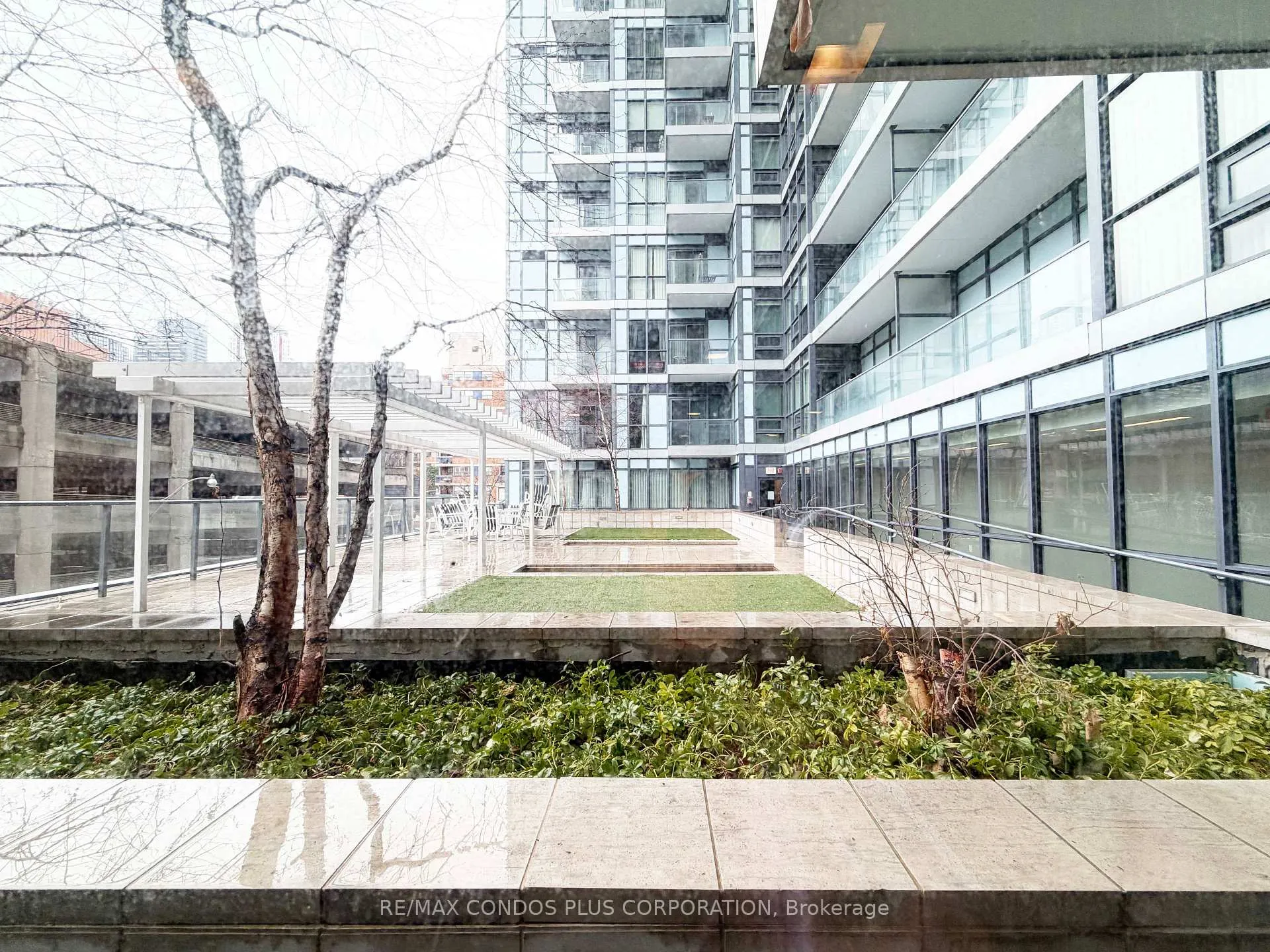 Photo 19 of Unit 2410, 210 Simcoe Street, Toronto, University — HOMEH