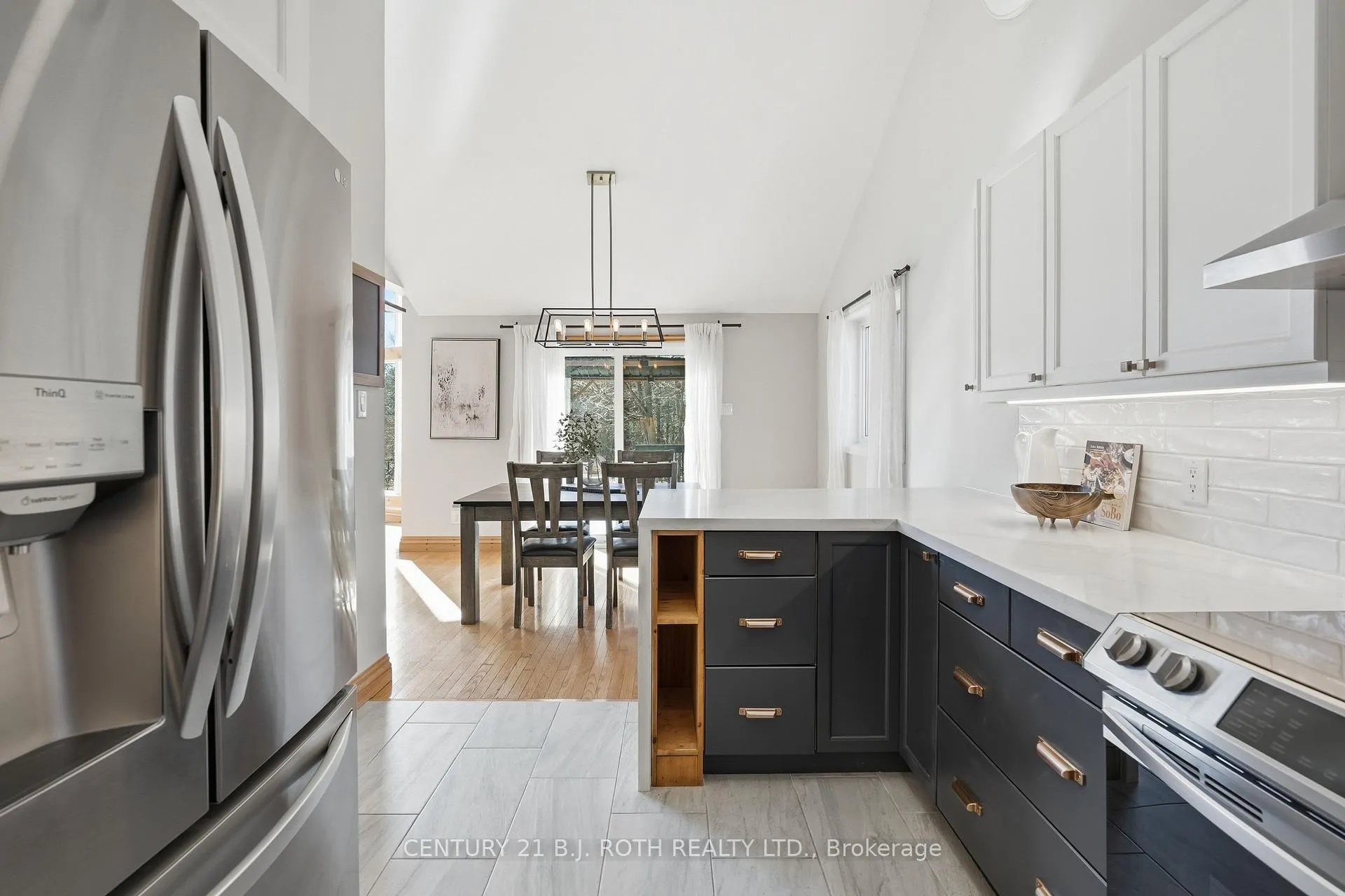 Photo 10 of 46 Slalom Drive, Oro-Medonte, Moonstone — HOMEH