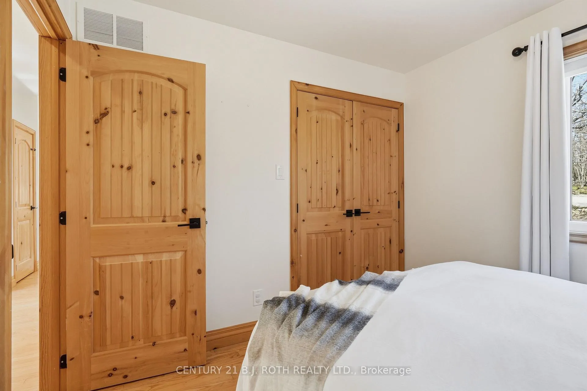 Photo 23 of 46 Slalom Drive, Oro-Medonte, Moonstone — HOMEH