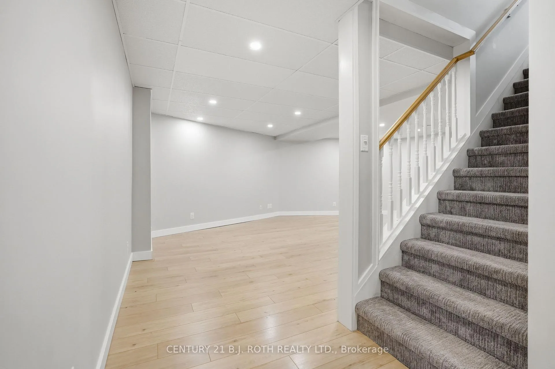 Photo 25 of 46 Slalom Drive, Oro-Medonte, Moonstone — HOMEH