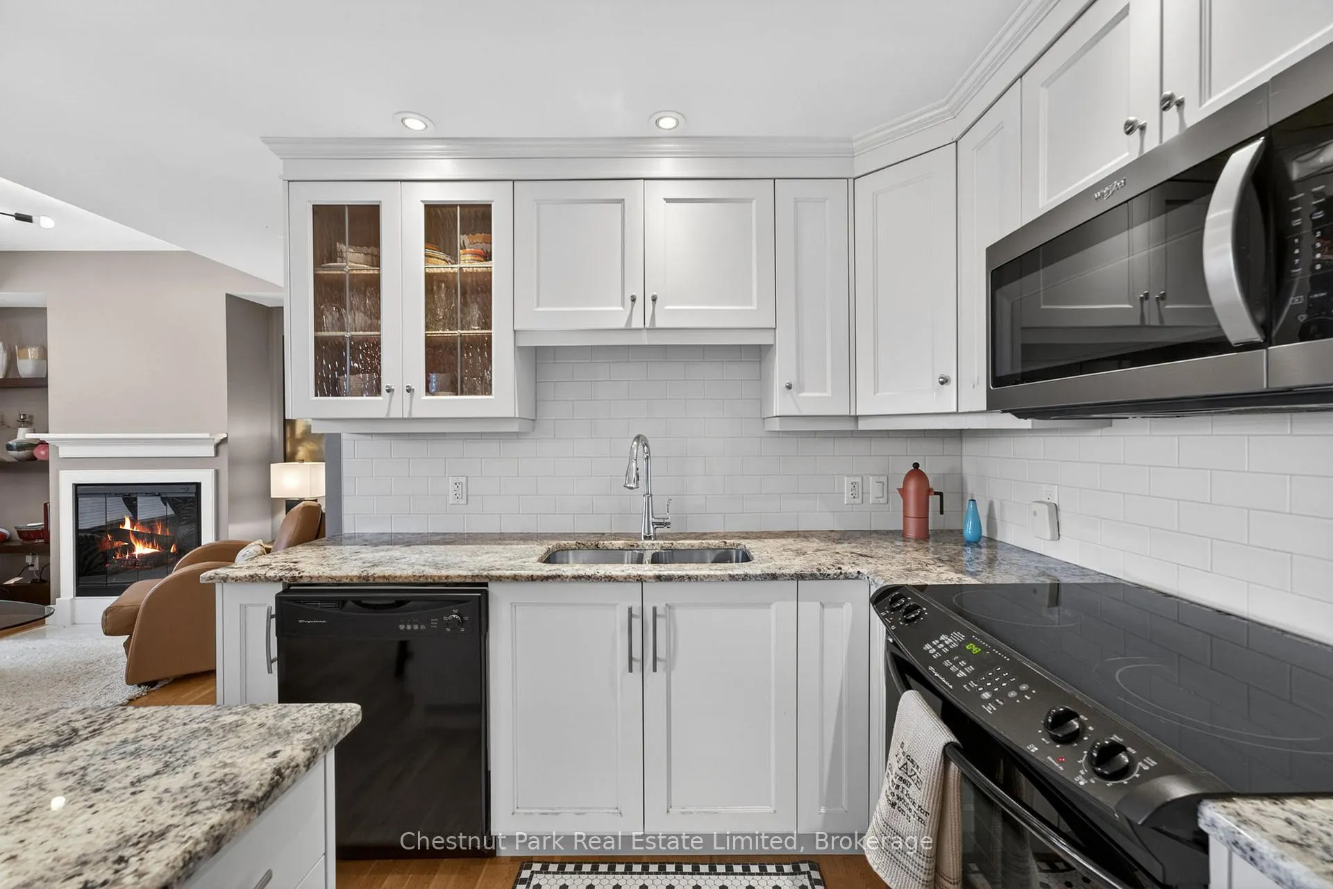 Photo 13 of Unit 404, 280 Main Street, Prince Edward County, Picton Ward — HOMEH