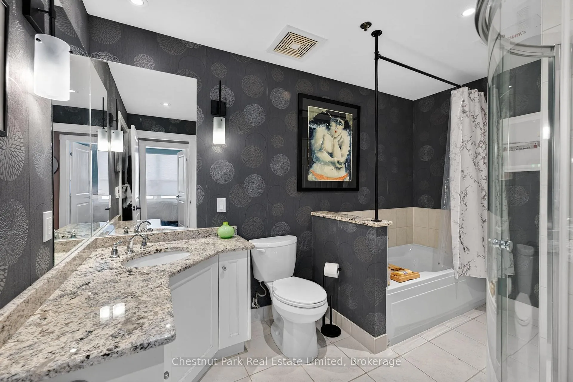 Photo 16 of Unit 404, 280 Main Street, Prince Edward County, Picton Ward — HOMEH