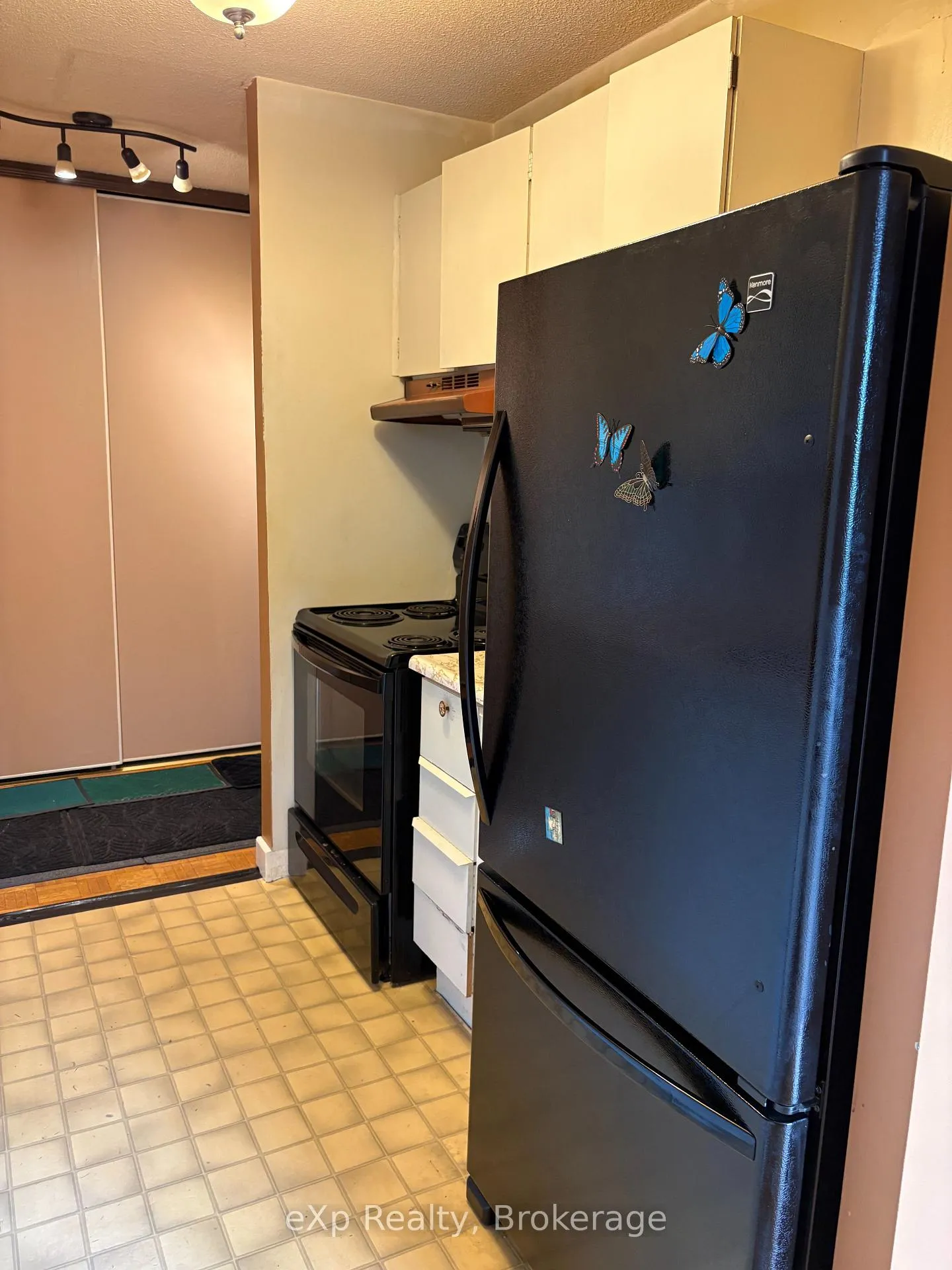 Photo 5 of Unit 303, 925 10th Avenue E, Owen Sound — HOMEH