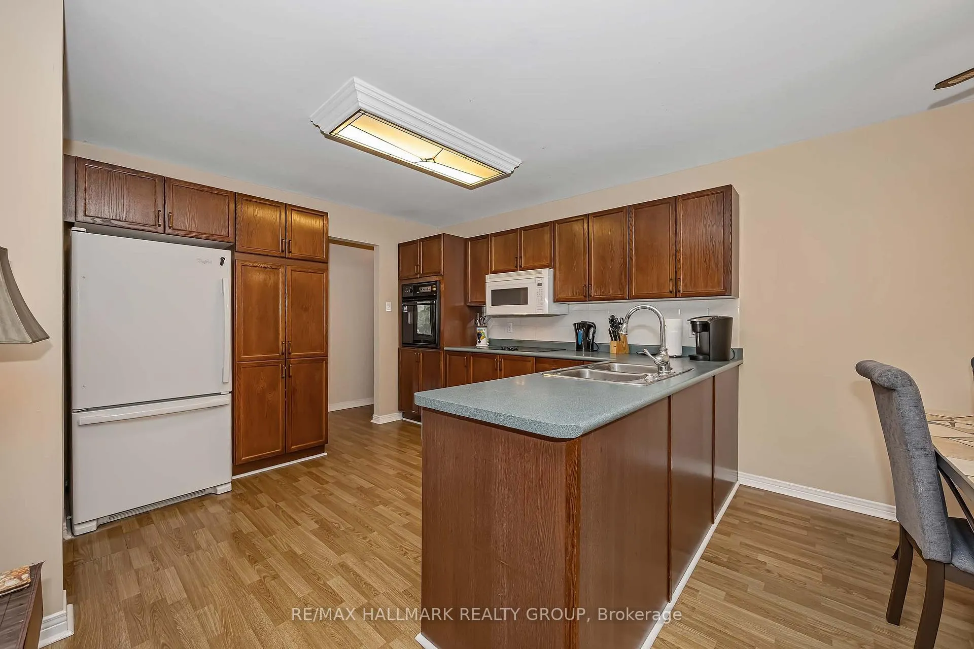Photo 12 of 18 Randall James Drive, Ottawa, Stittsville (Central) — HOMEH