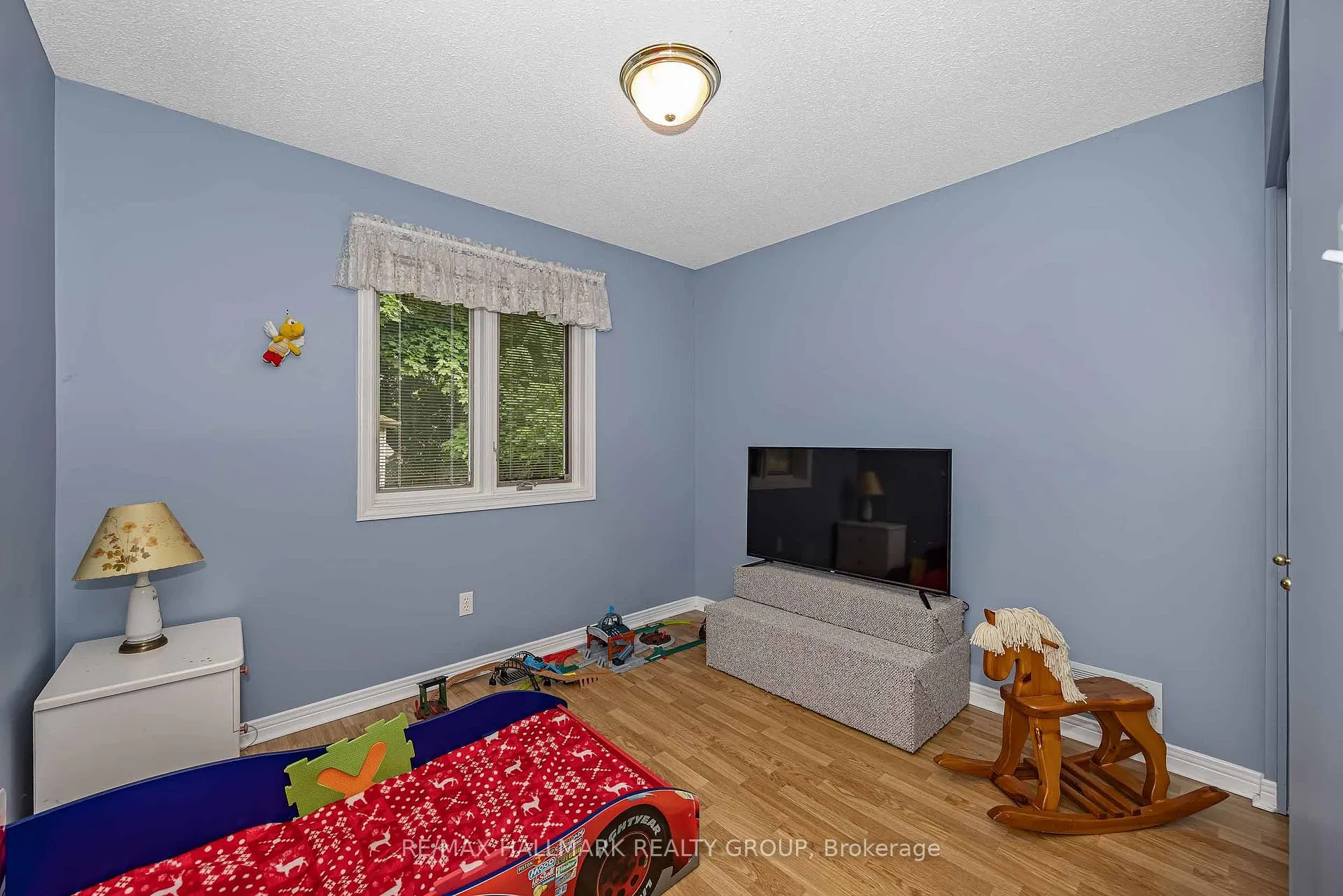 Photo 24 of 18 Randall James Drive, Ottawa, Stittsville (Central) — HOMEH
