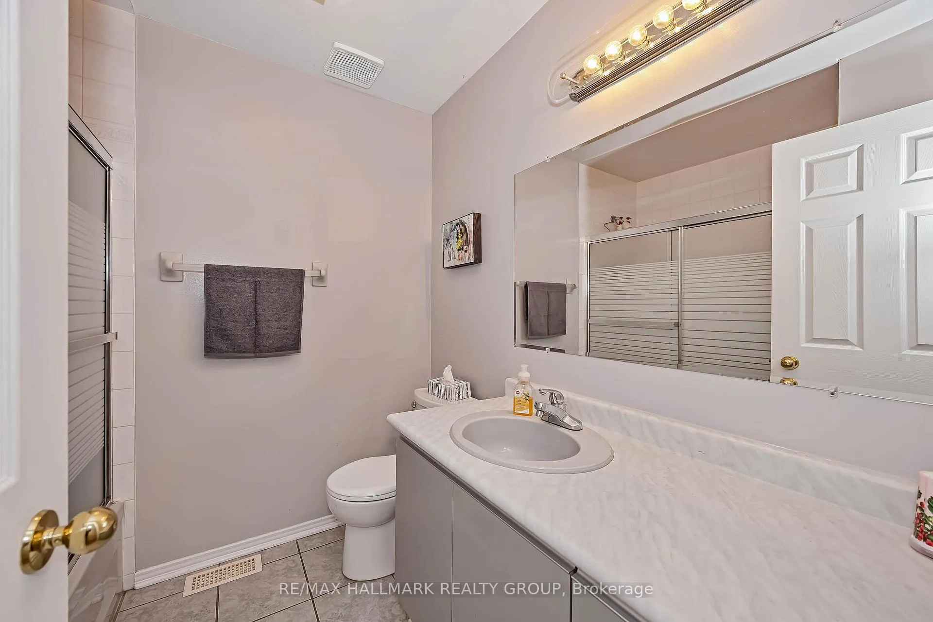 Photo 28 of 18 Randall James Drive, Ottawa, Stittsville (Central) — HOMEH