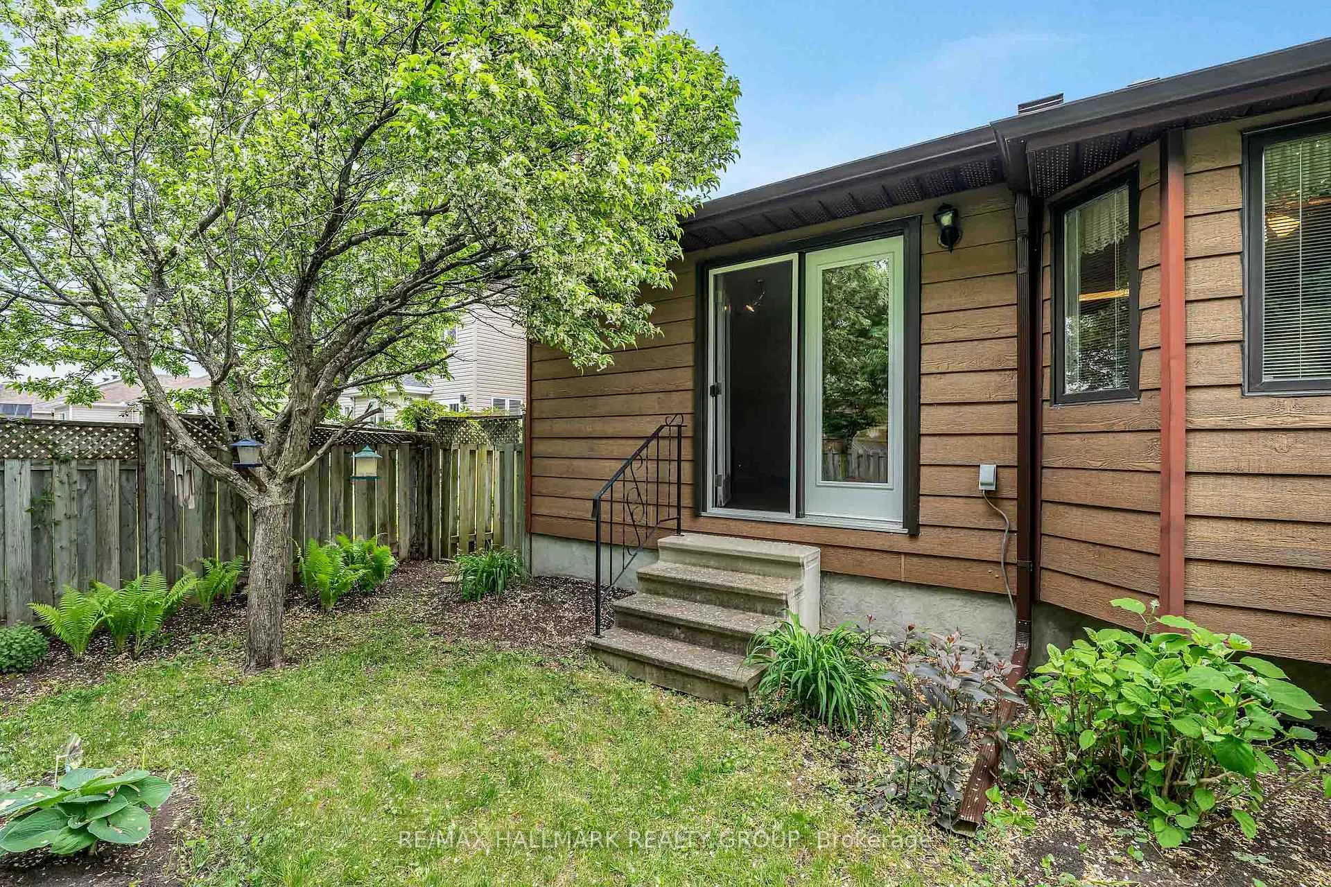 Photo 39 of 18 Randall James Drive, Ottawa, Stittsville (Central) — HOMEH
