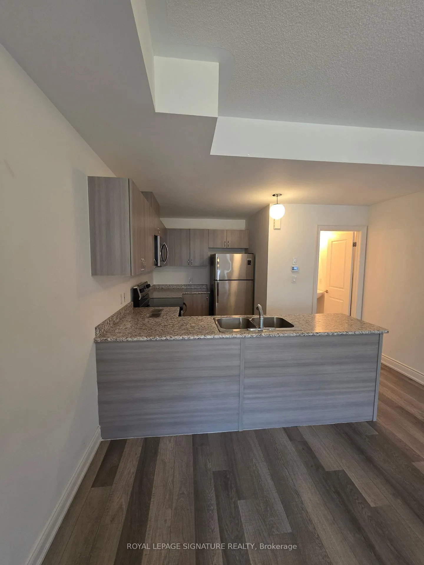 Photo 11 of Unit 27, 2571 Ladyfern Crossing, Pickering, Duffin Heights — HOMEH