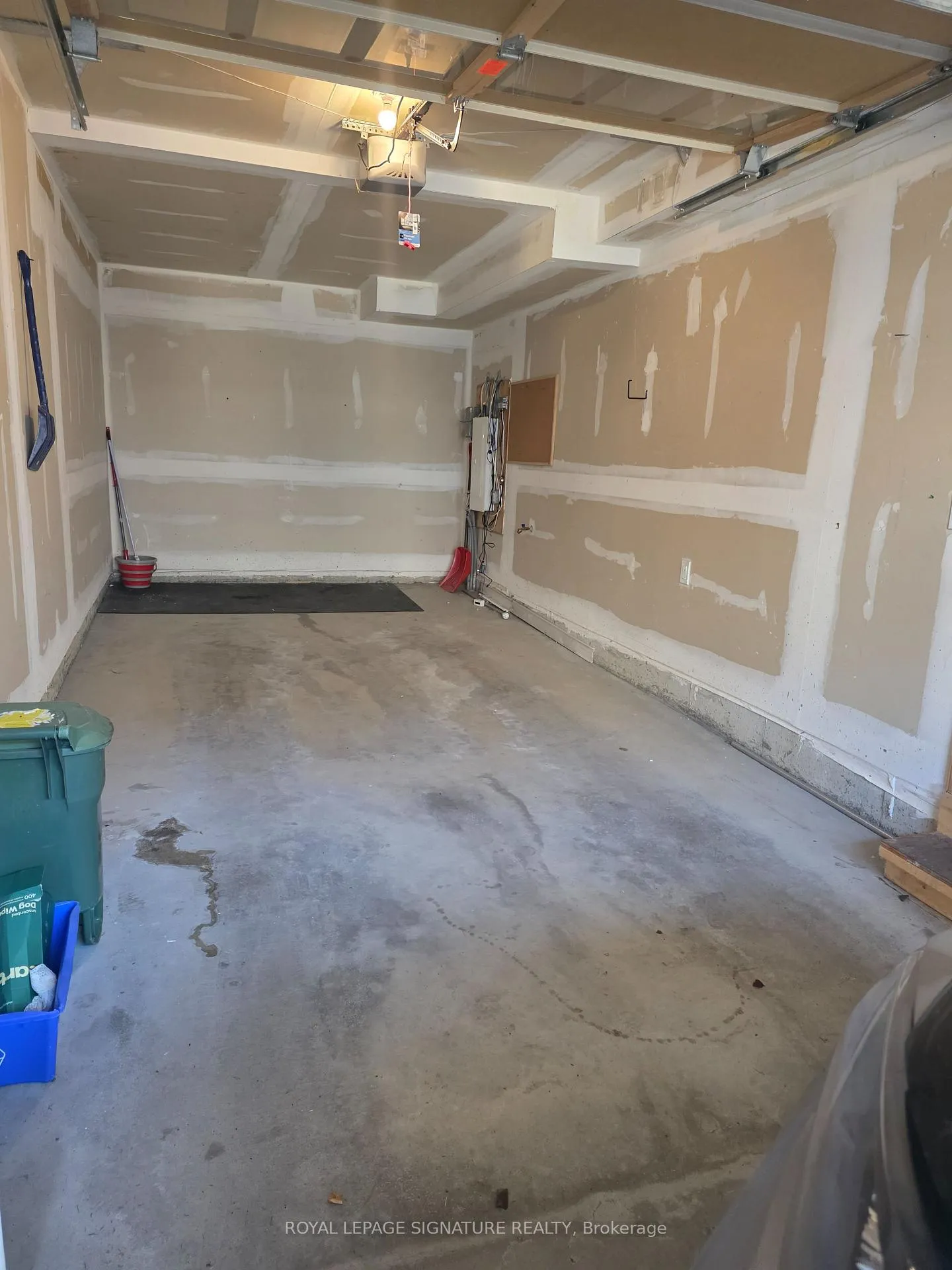 Photo 24 of Unit 27, 2571 Ladyfern Crossing, Pickering, Duffin Heights — HOMEH