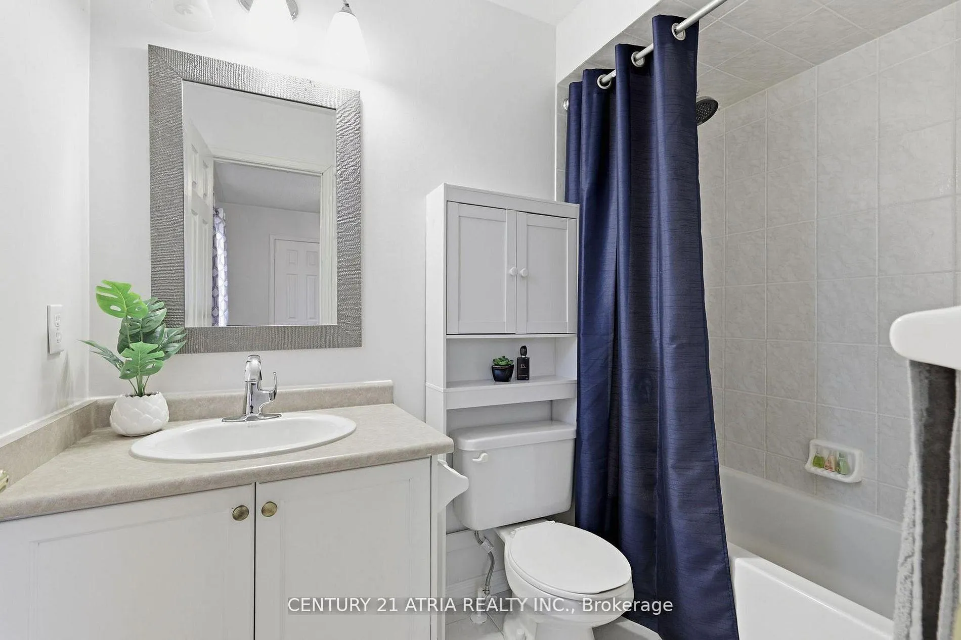 Photo 16 of 18 Abbott Avenue, Aurora, Bayview Northeast — HOMEH