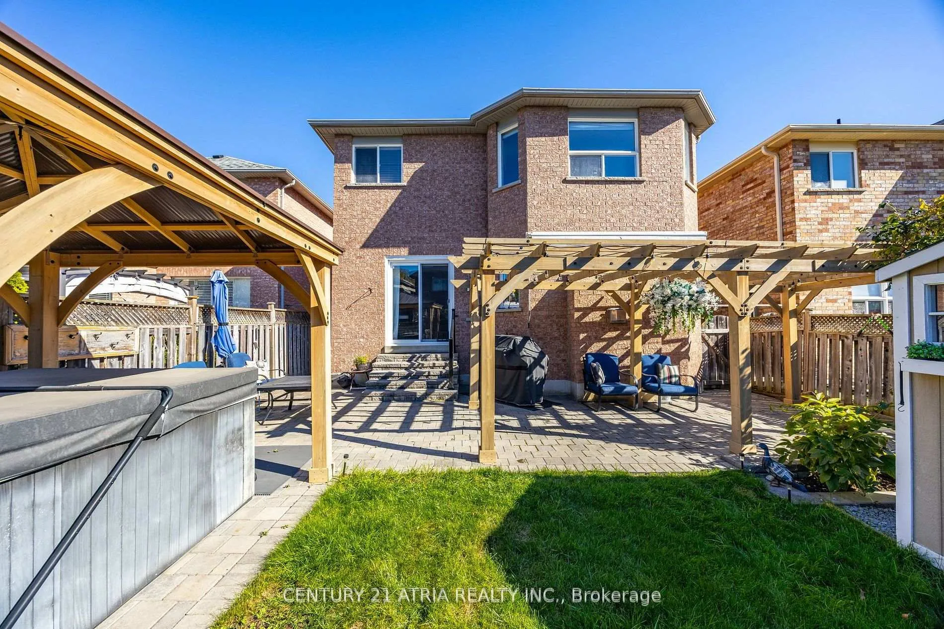 Photo 25 of 18 Abbott Avenue, Aurora, Bayview Northeast — HOMEH
