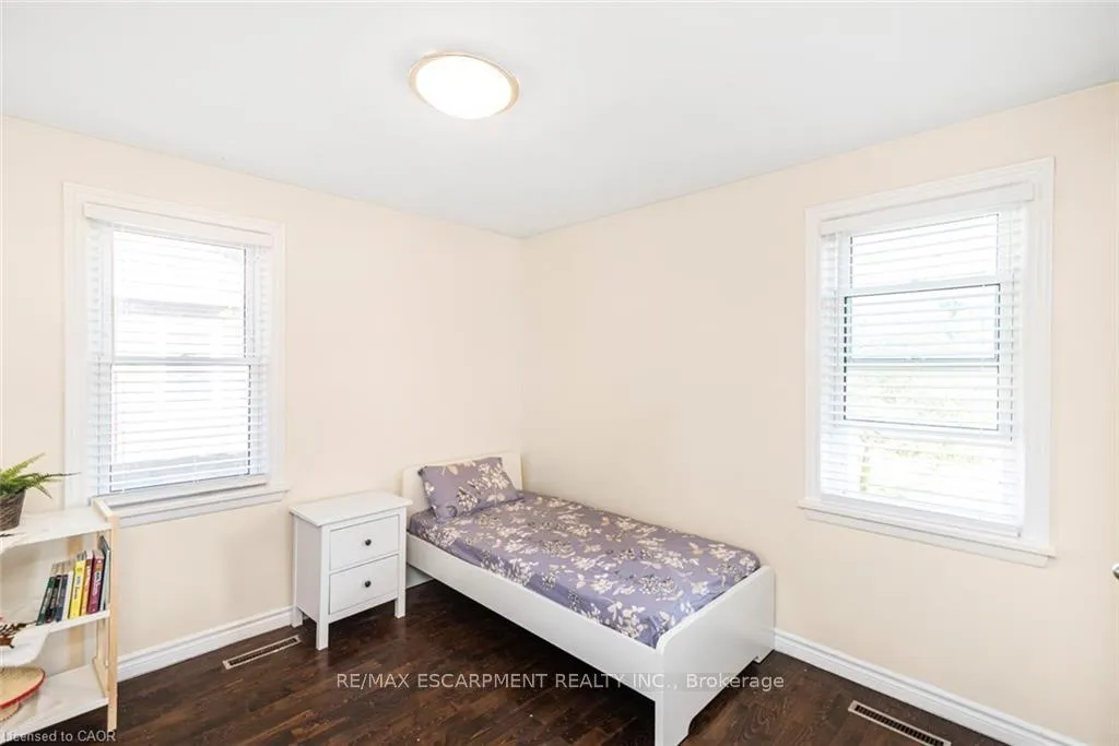 Photo 24 of 33 Alderney Avenue, Hamilton, Hill Park — HOMEH