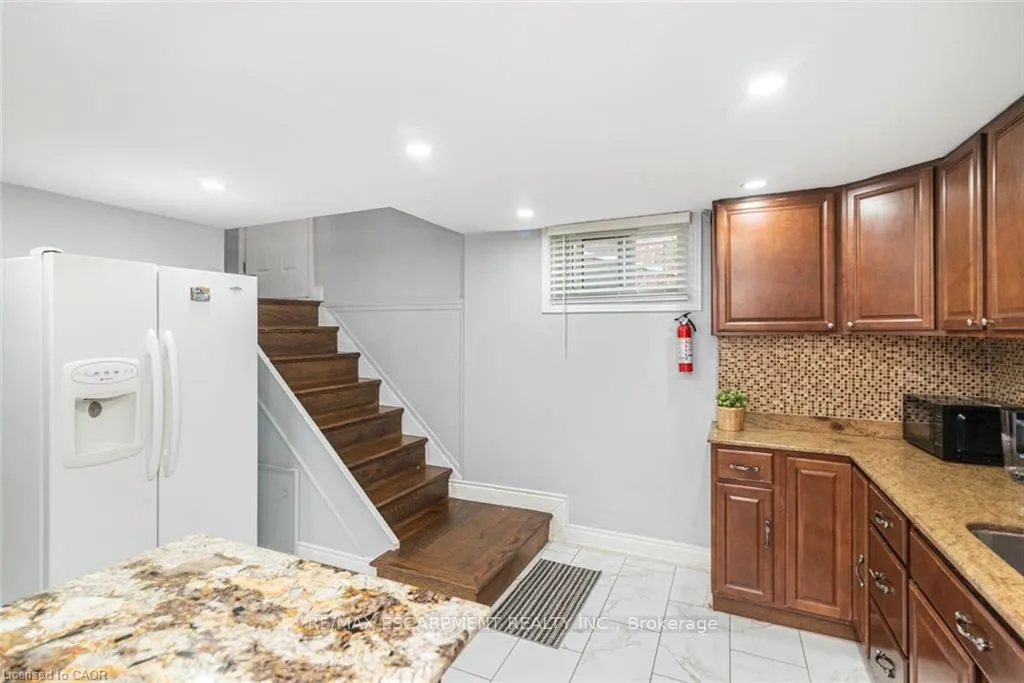 Photo 30 of 33 Alderney Avenue, Hamilton, Hill Park — HOMEH