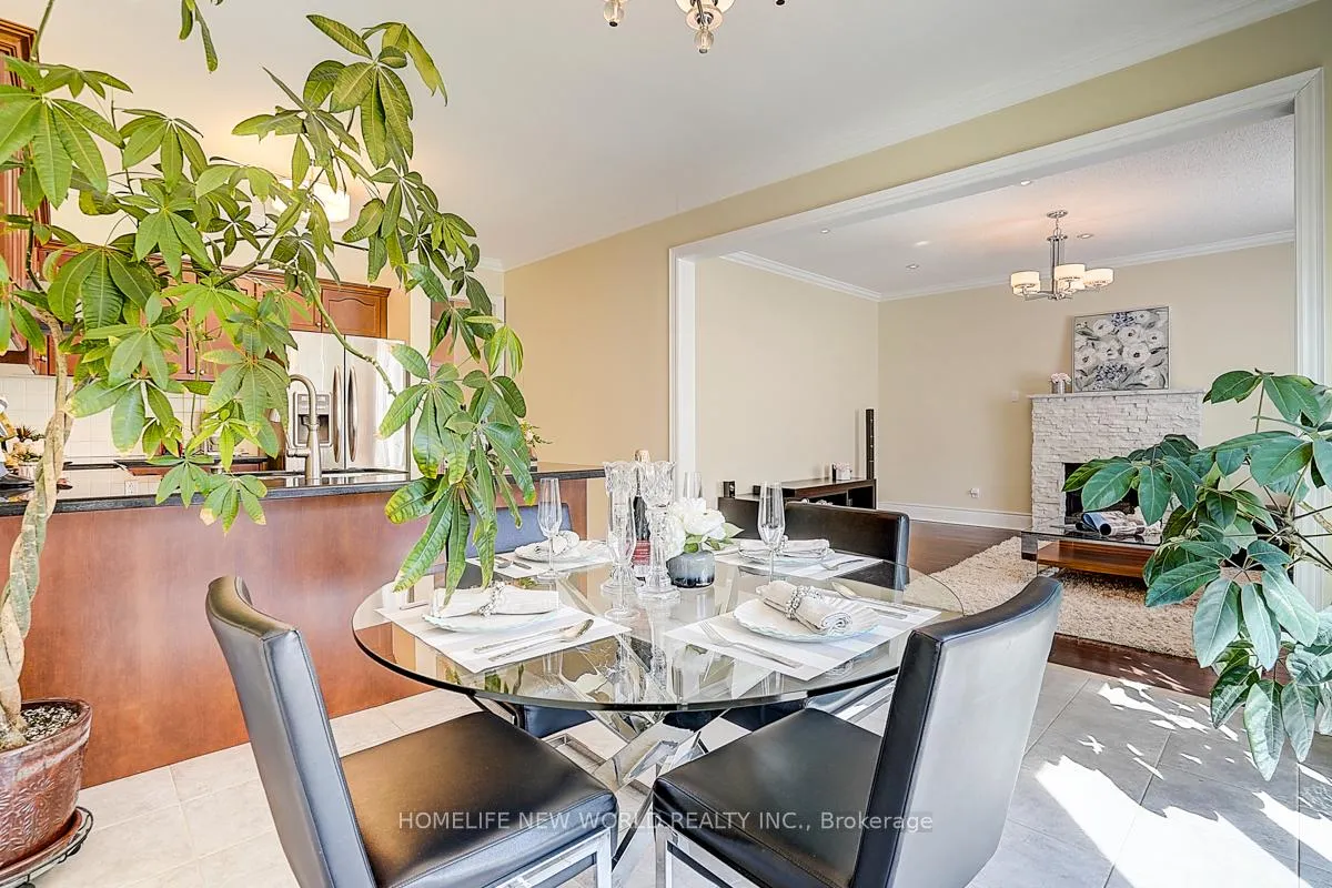 Photo 17 of 67 Lena Drive, Richmond Hill, Rouge Woods — HOMEH