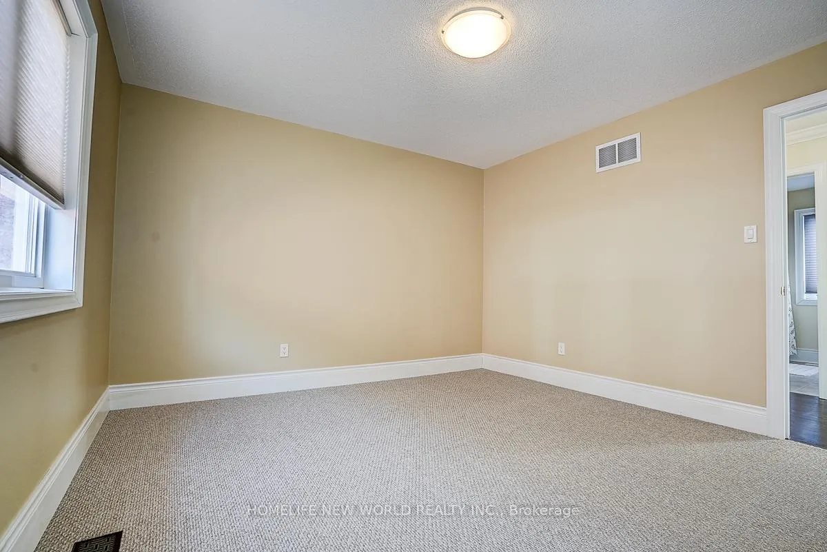 Photo 32 of 67 Lena Drive, Richmond Hill, Rouge Woods — HOMEH