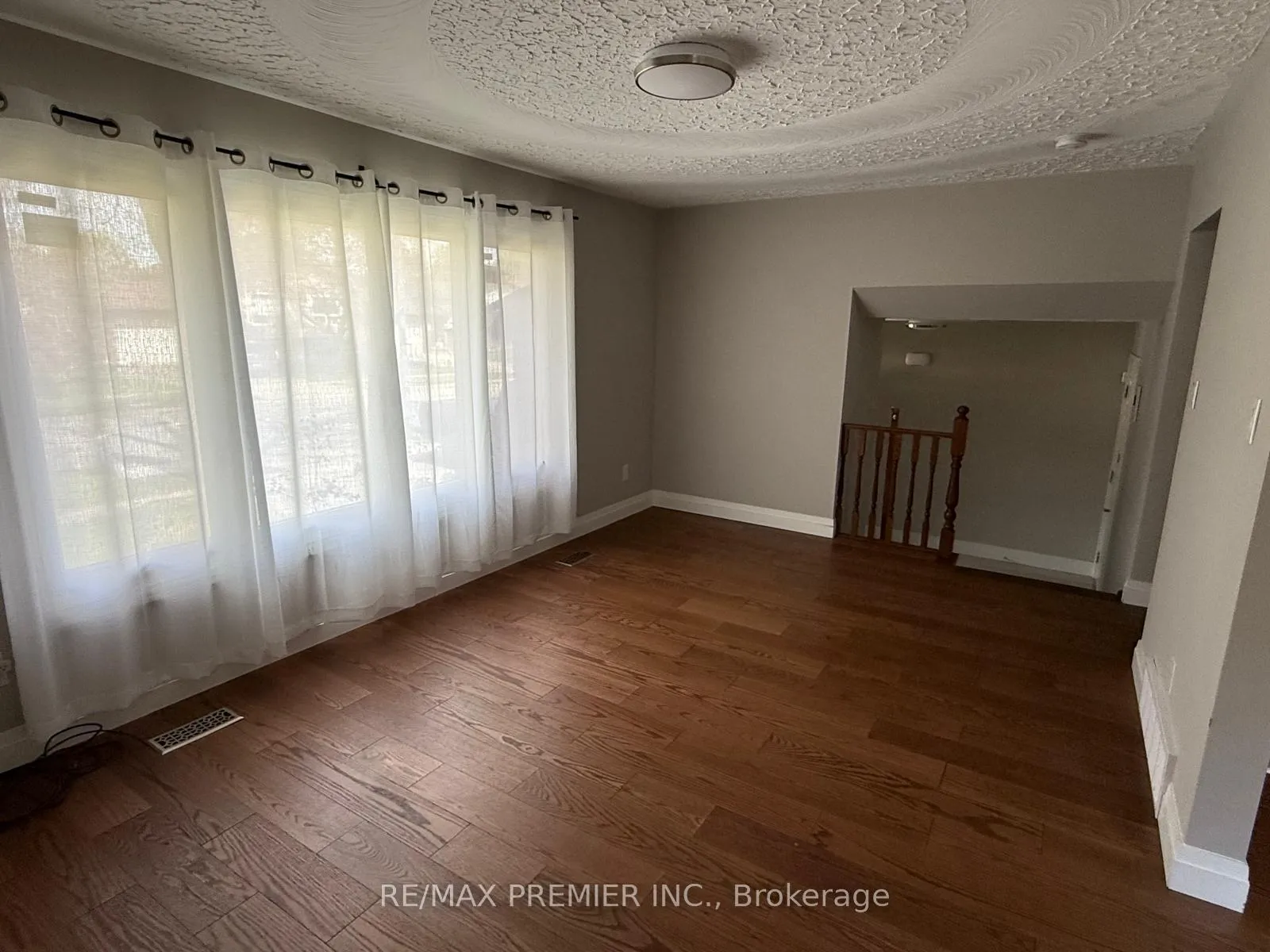 Photo 9 of Unit Upper unit, 416 Cole Road, Guelph, Kortright West — HOMEH