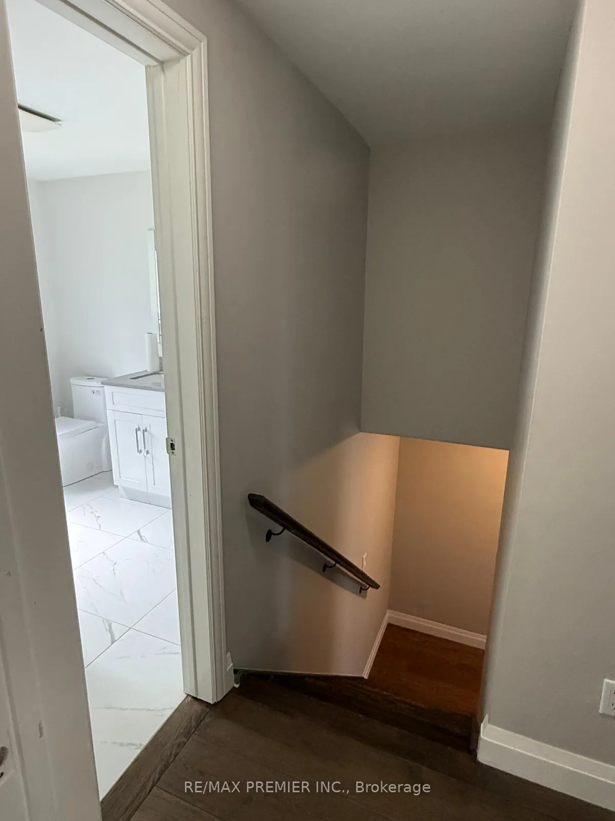 Photo 28 of Unit Upper unit, 416 Cole Road, Guelph, Kortright West — HOMEH