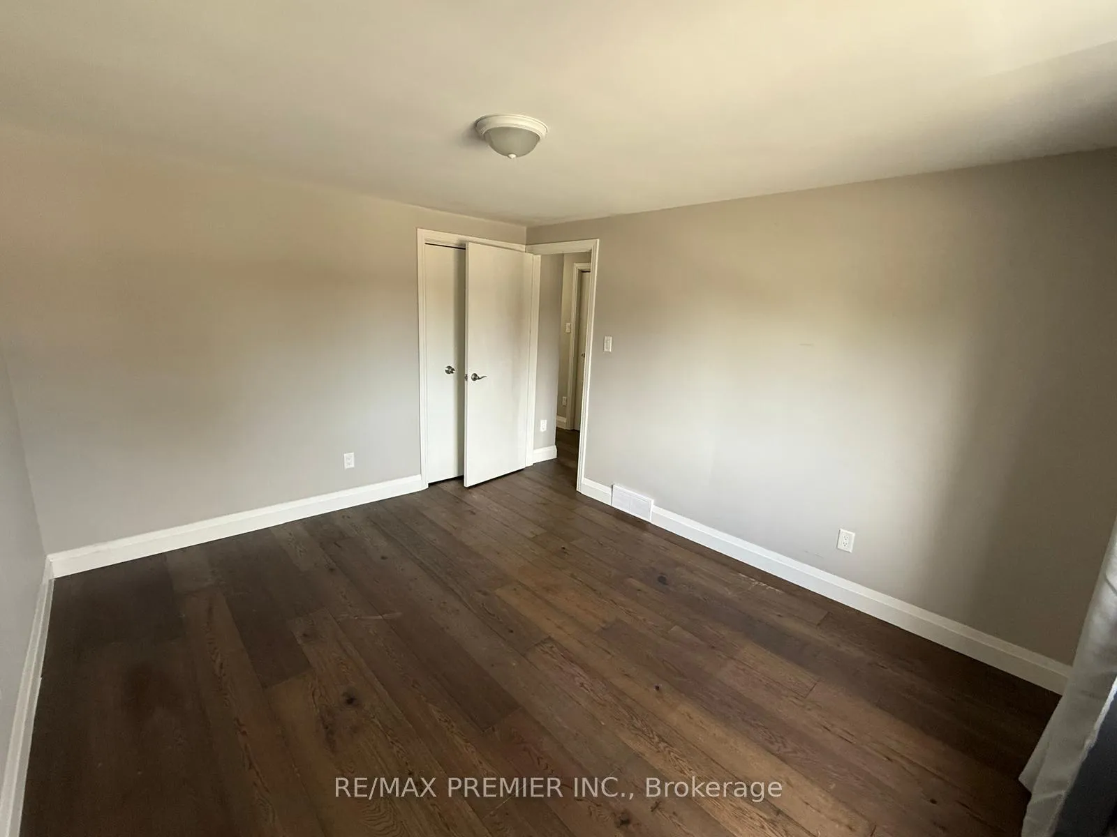Photo 29 of Unit Upper unit, 416 Cole Road, Guelph, Kortright West — HOMEH