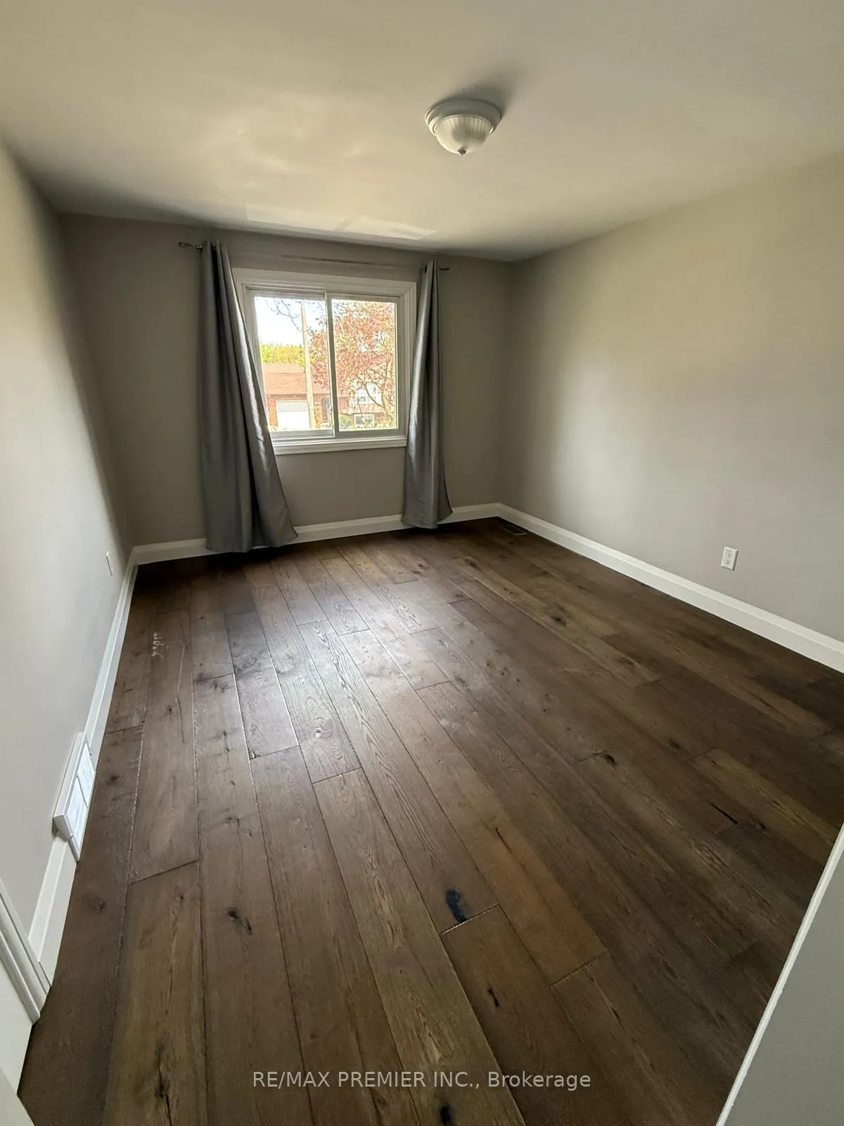 Photo 30 of Unit Upper unit, 416 Cole Road, Guelph, Kortright West — HOMEH