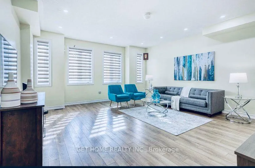 Photo 3 of 26 Sprucewood Road, Brampton, Heart Lake — HOMEH