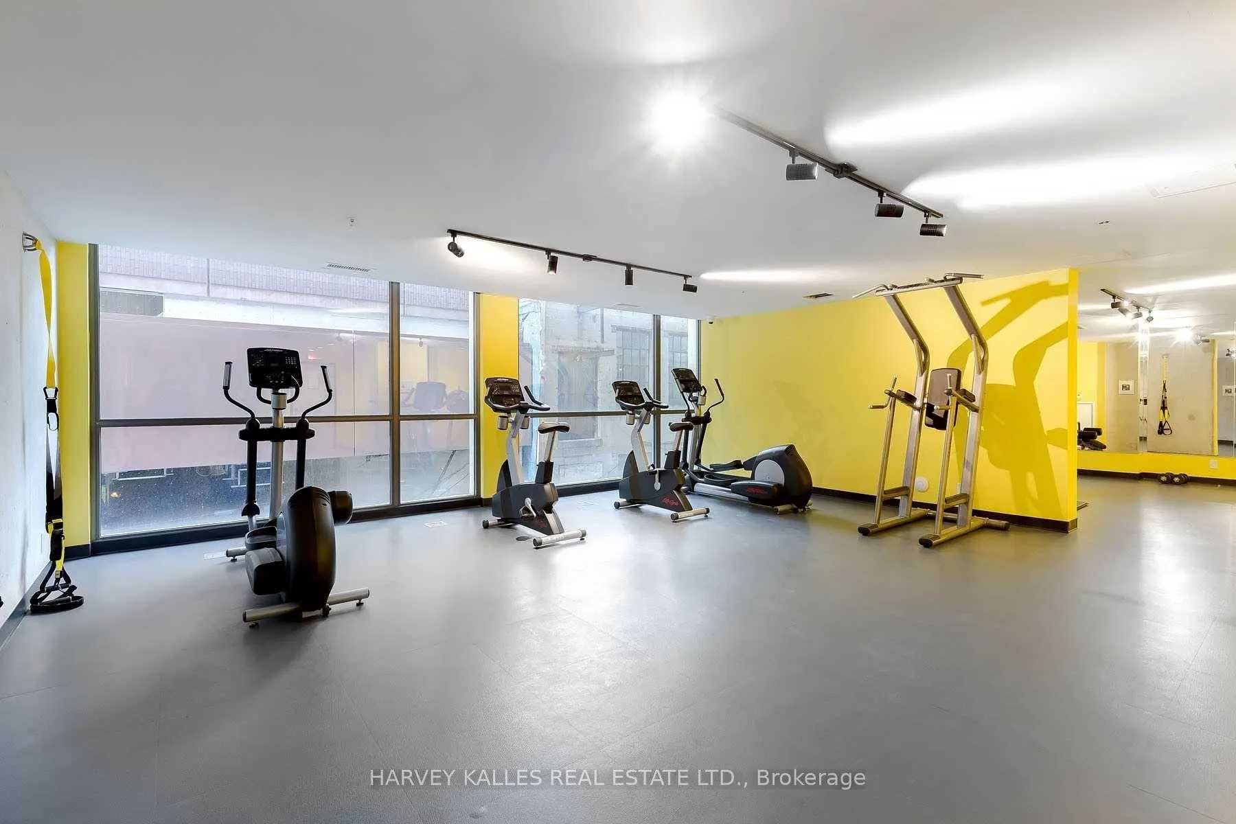 Photo 8 of Unit 717, 39 Brant Street, Toronto, Waterfront Communities — HOMEH