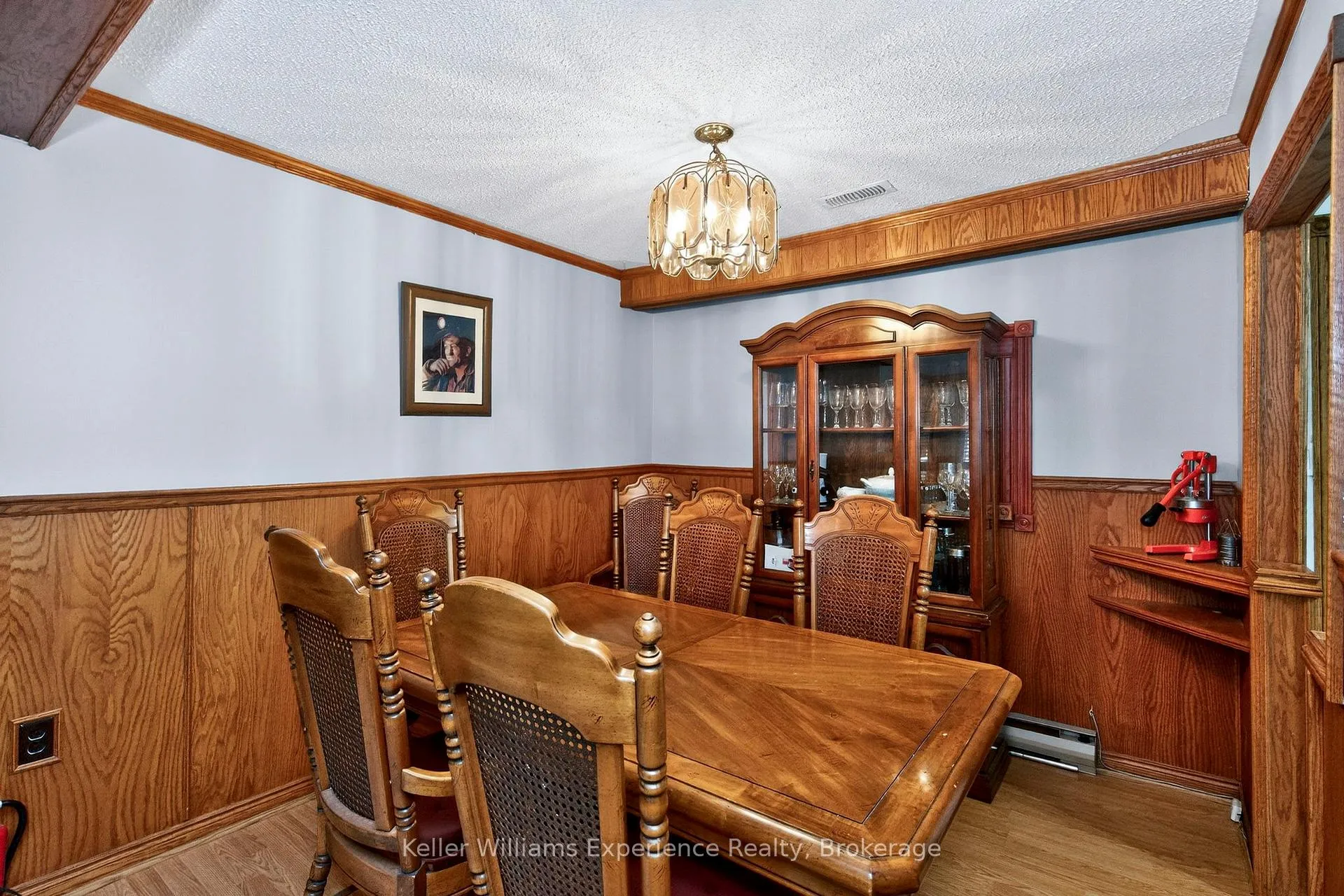 Photo 7 of 1031 Ferrier Avenue, Innisfil, Lefroy — HOMEH
