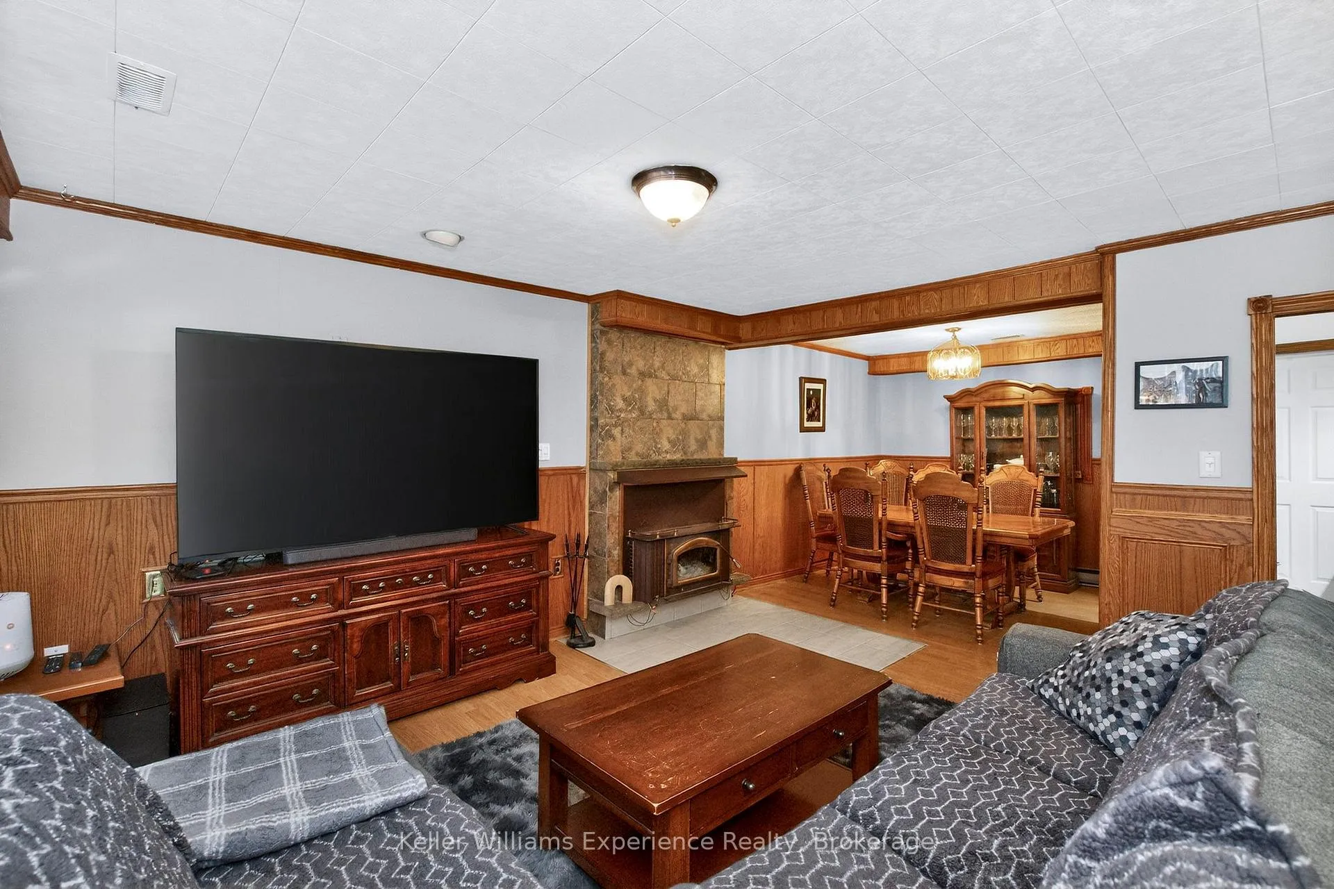 Photo 11 of 1031 Ferrier Avenue, Innisfil, Lefroy — HOMEH