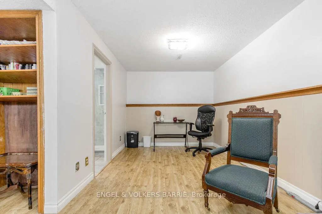 Photo 19 of 644 Algonquin Drive, Midland — HOMEH