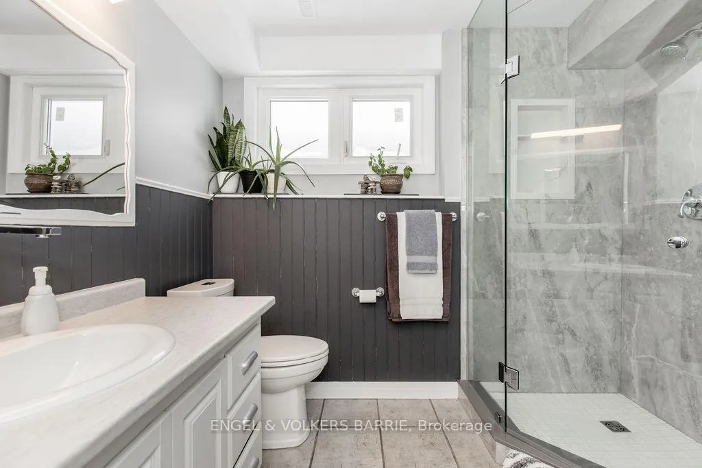 Photo 20 of 644 Algonquin Drive, Midland — HOMEH