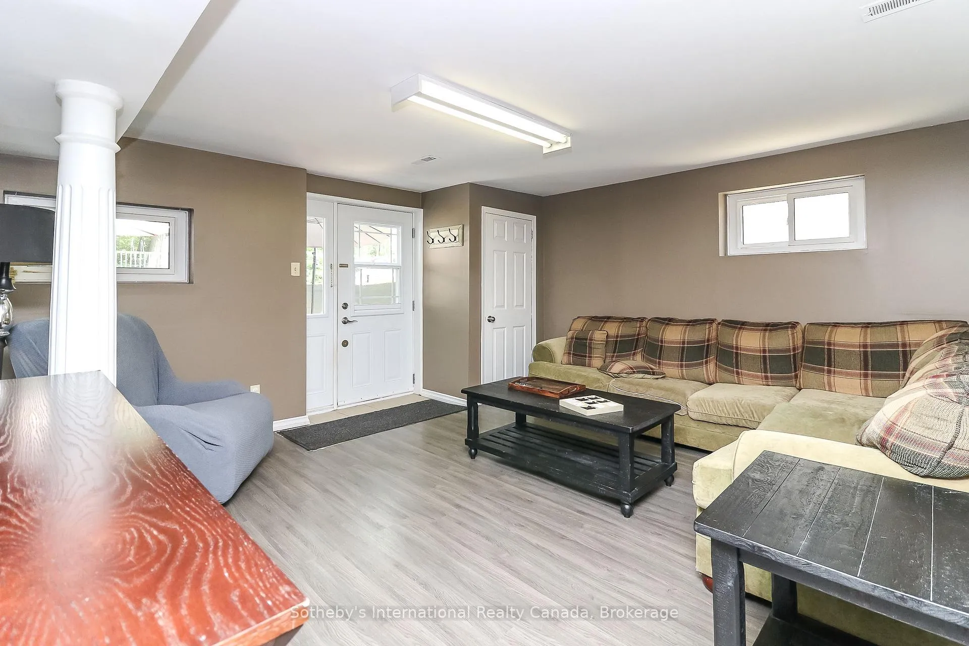 Photo 25 of 33 Parkwood Drive, Wasaga Beach — HOMEH