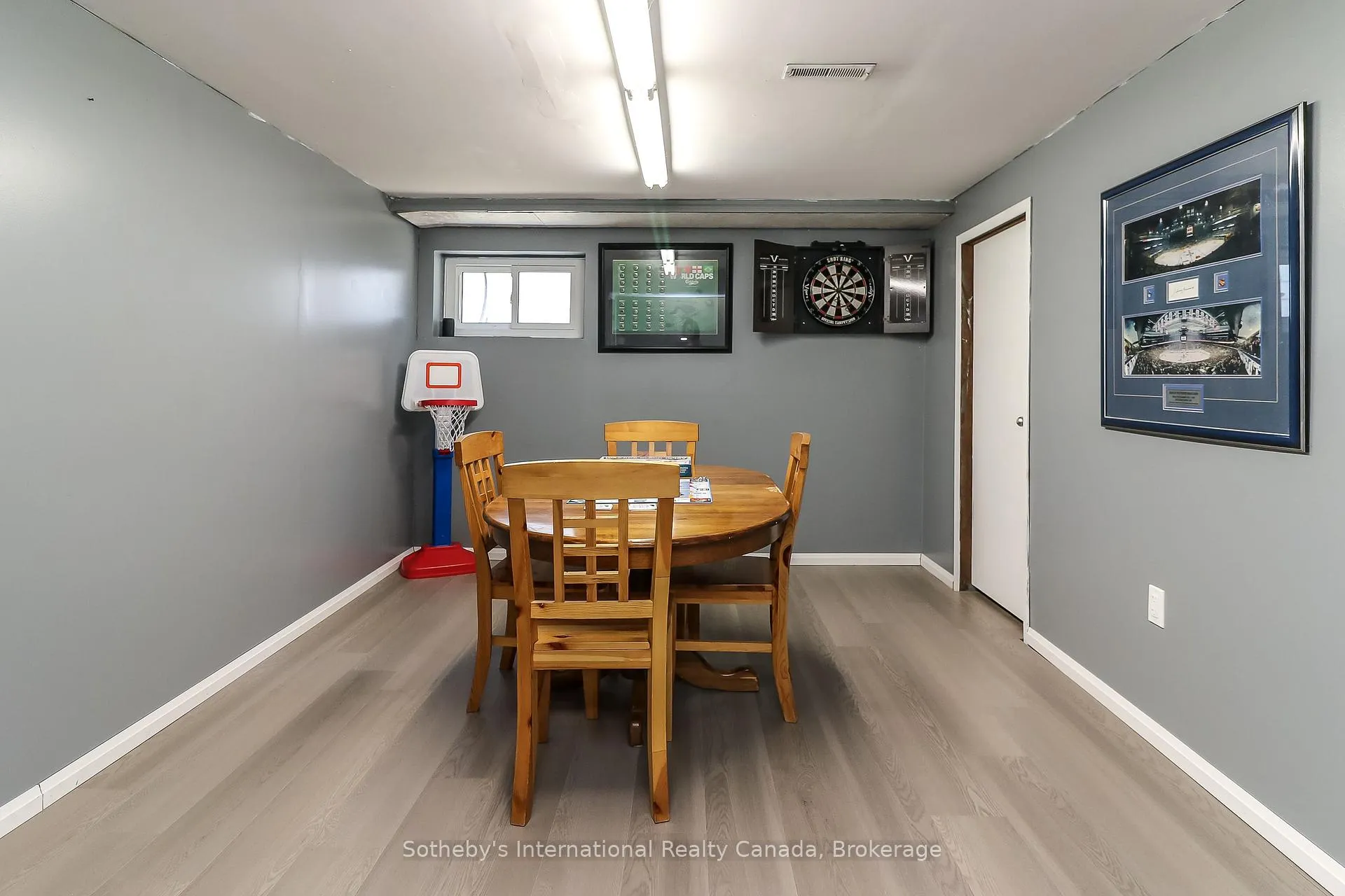 Photo 30 of 33 Parkwood Drive, Wasaga Beach — HOMEH
