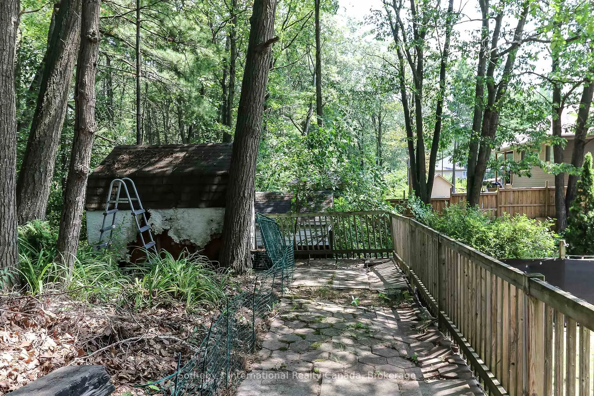 Photo 34 of 33 Parkwood Drive, Wasaga Beach — HOMEH