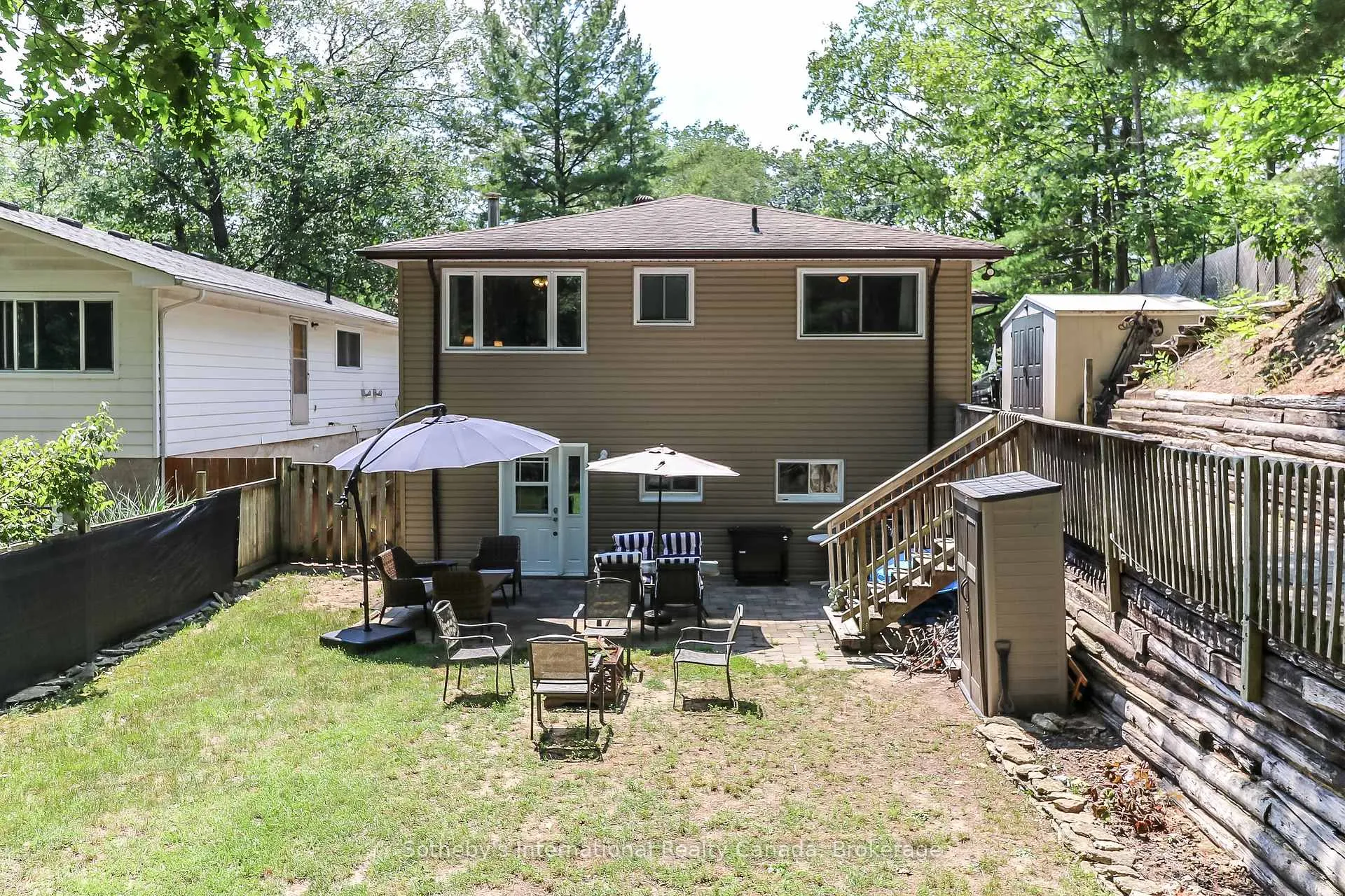Photo 35 of 33 Parkwood Drive, Wasaga Beach — HOMEH