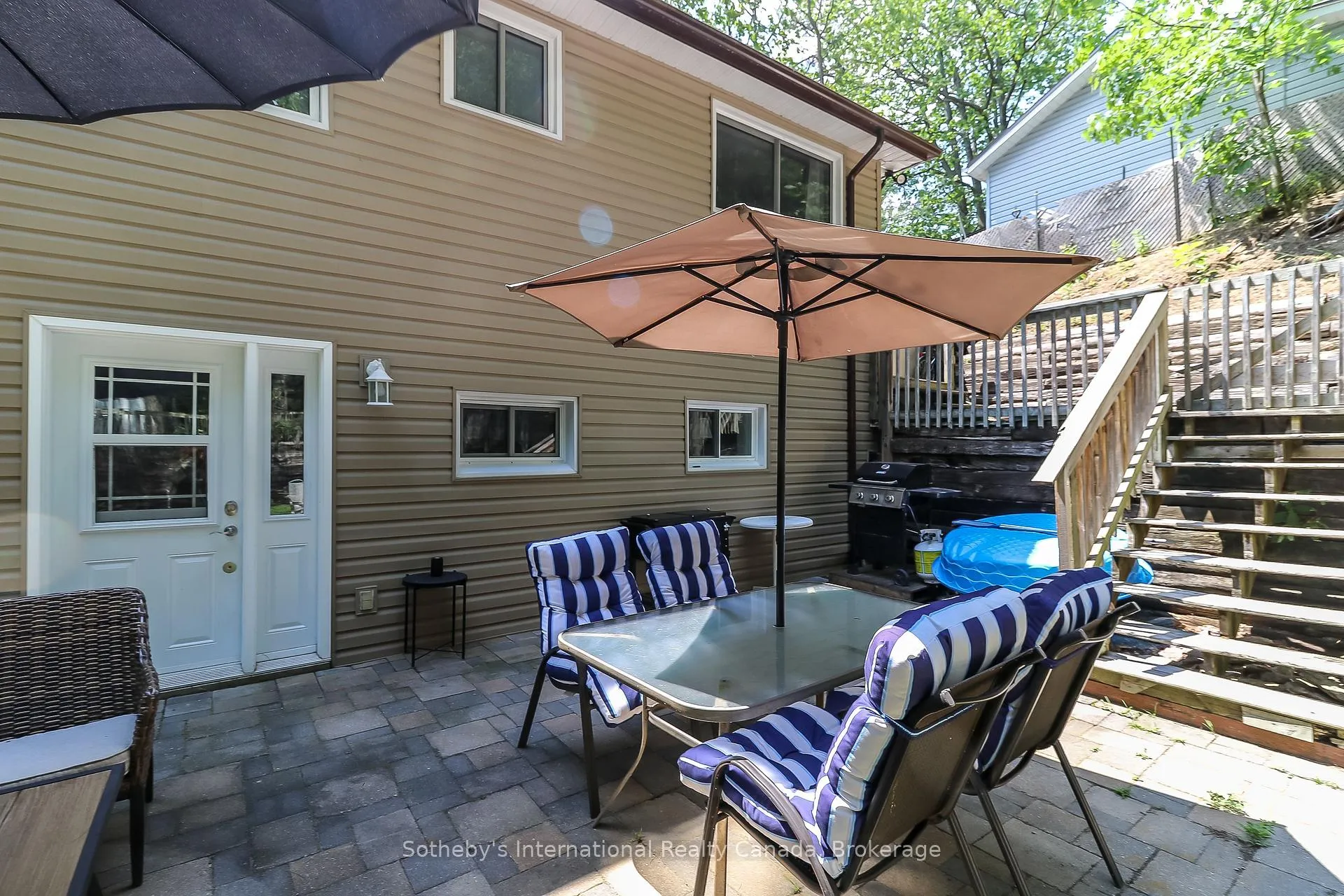 Photo 39 of 33 Parkwood Drive, Wasaga Beach — HOMEH