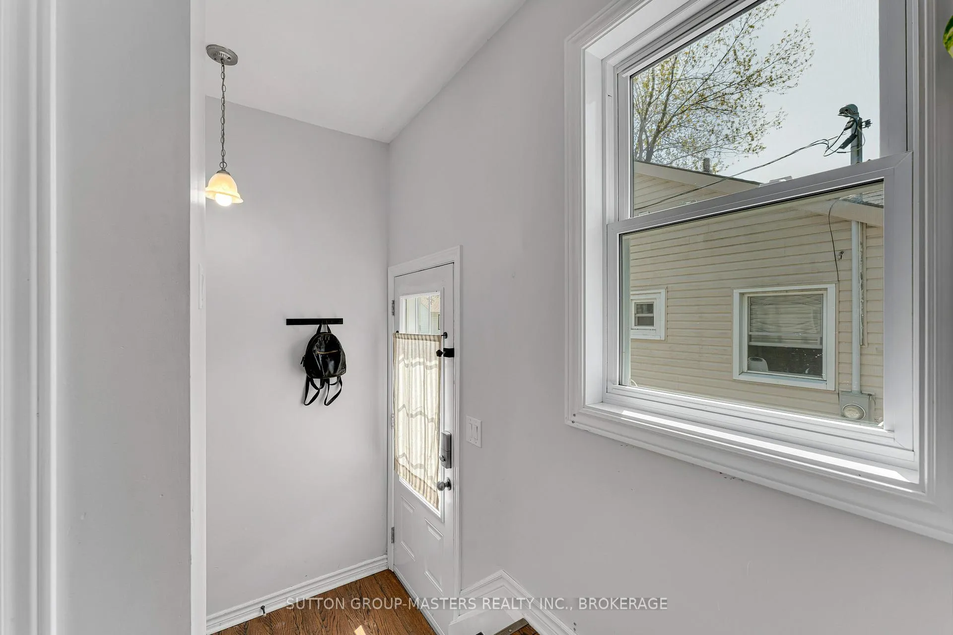 Photo 15 of 484 Nelson Street, Kingston, East of Sir John A. Blvd — HOMEH