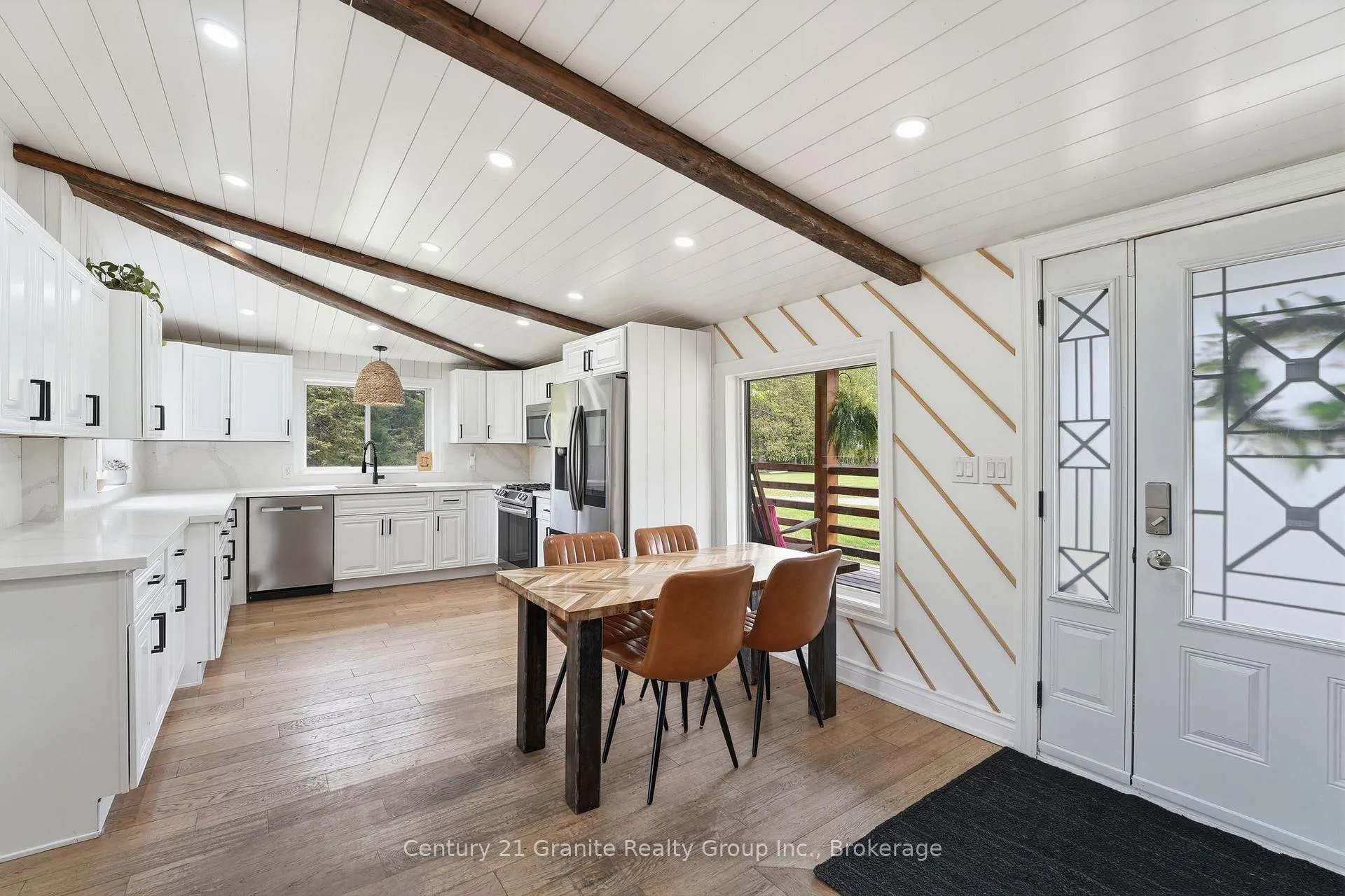 Photo 7 of 1201 Bay Lake Road, Faraday — HOMEH