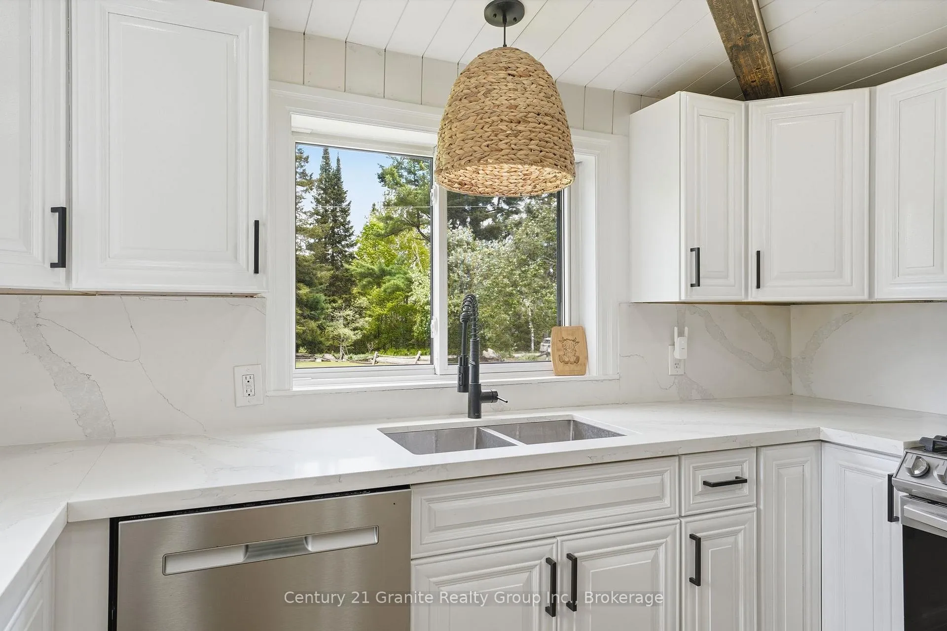 Photo 16 of 1201 Bay Lake Road, Faraday — HOMEH