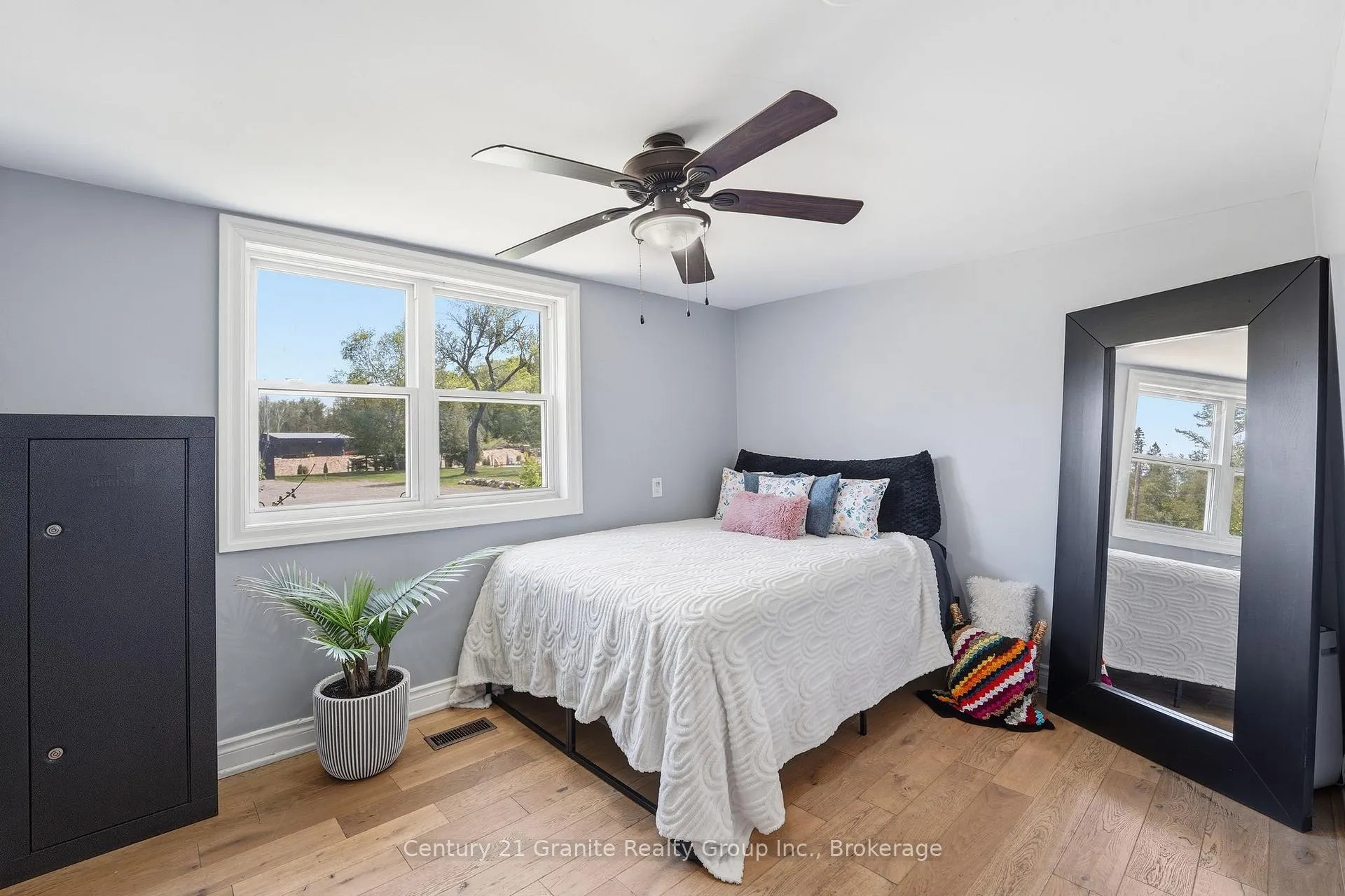Photo 20 of 1201 Bay Lake Road, Faraday — HOMEH