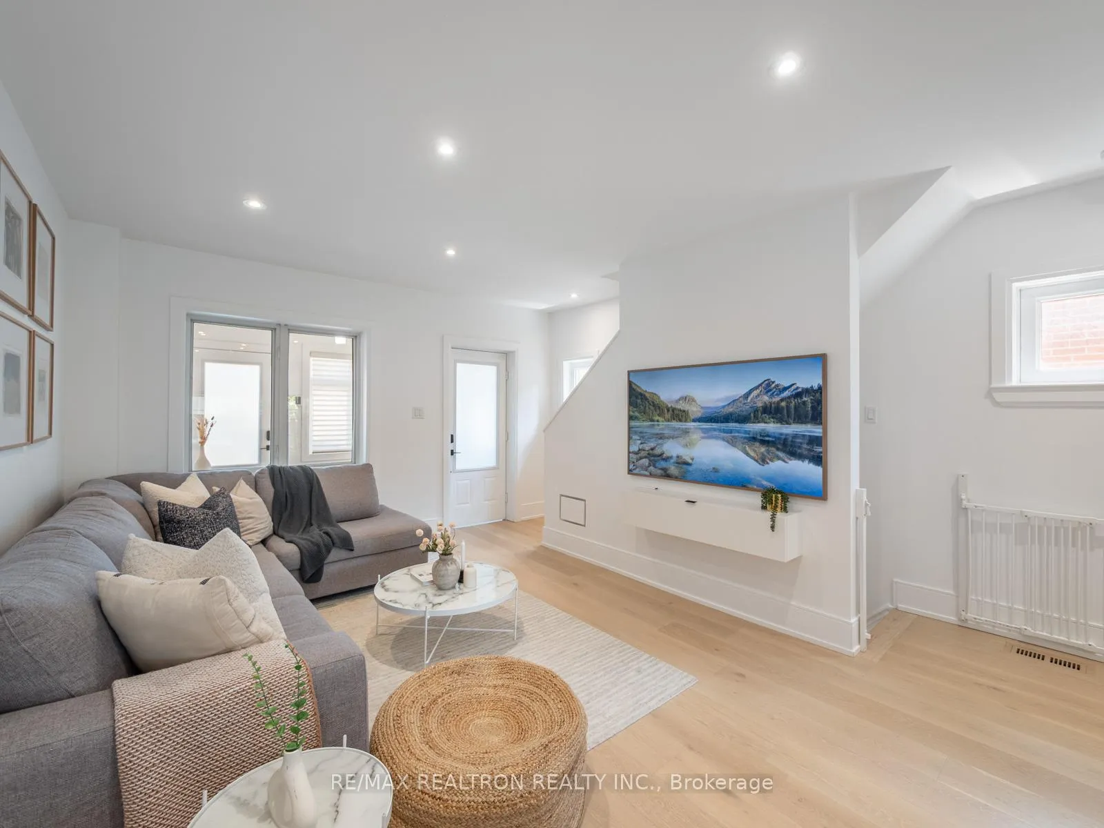 Photo 6 of 578 Northcliffe Boulevard, Toronto, Oakwood Village — HOMEH
