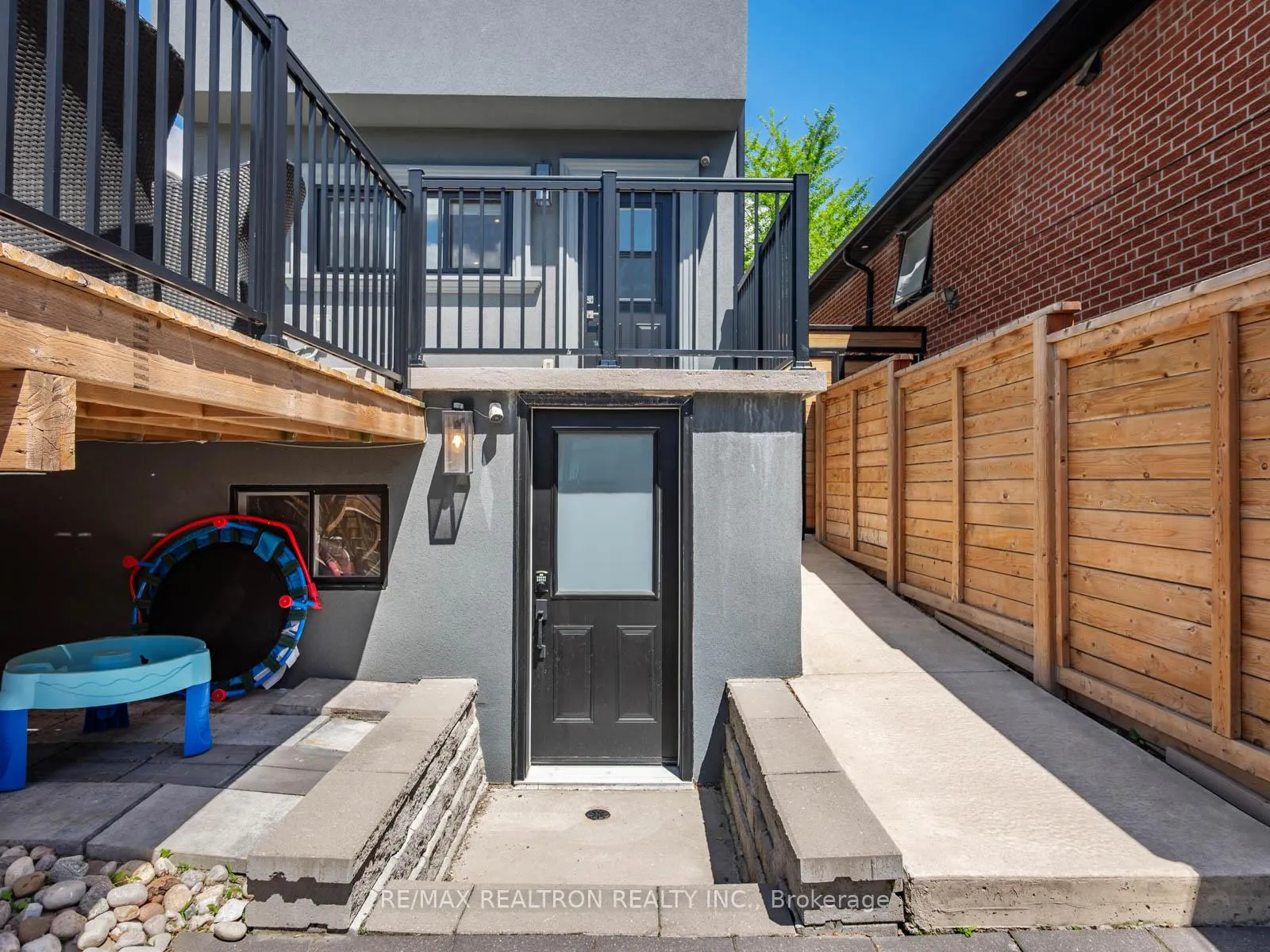 Photo 34 of 578 Northcliffe Boulevard, Toronto, Oakwood Village — HOMEH