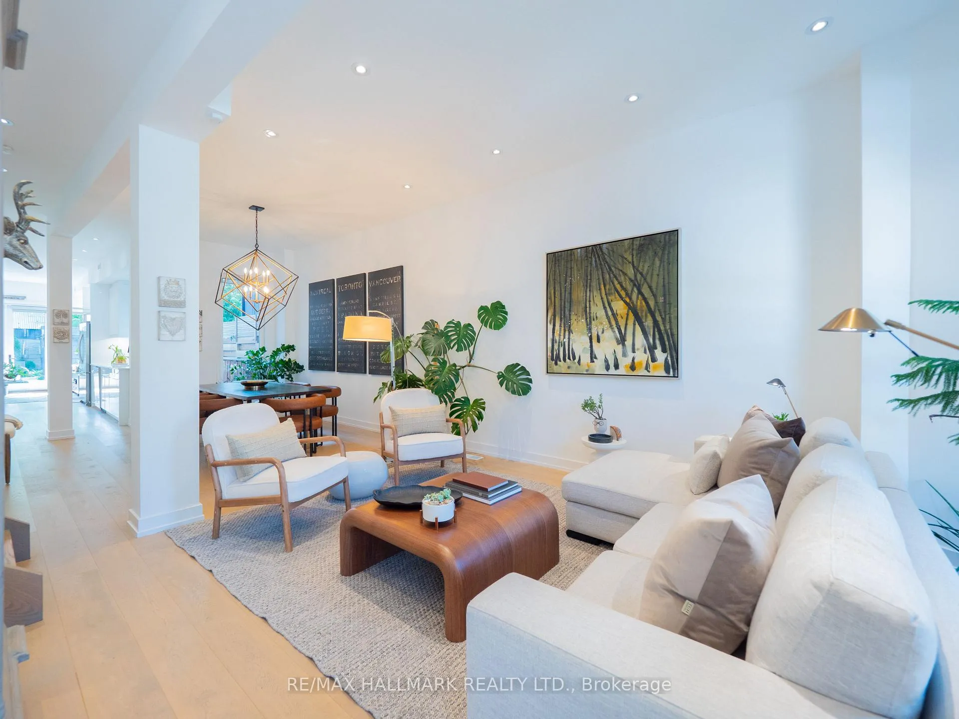 Photo 3 of 199 Boulton Avenue, Toronto, South Riverdale — HOMEH